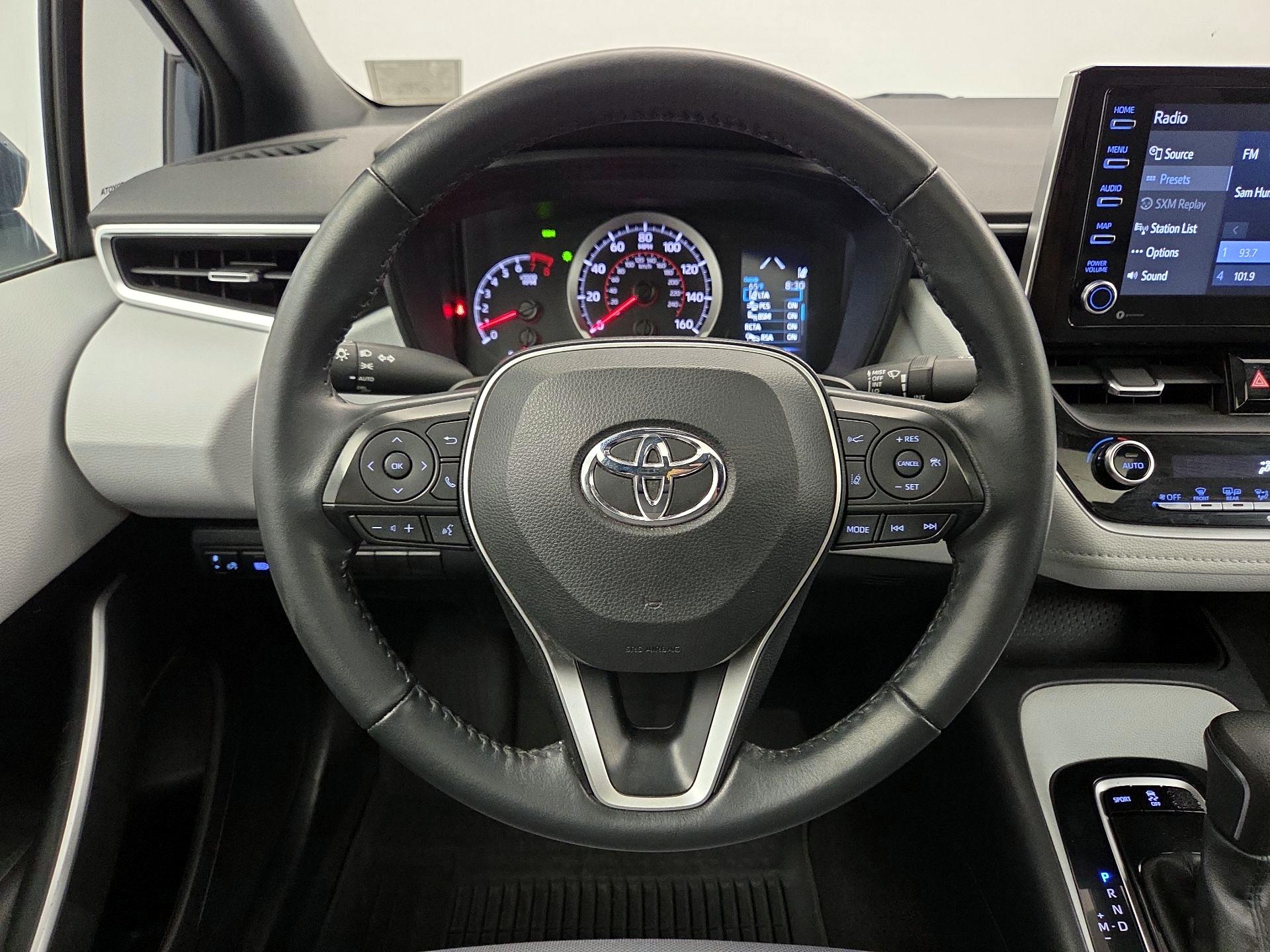 Thumbnail: 2021 Toyota Corolla - 10