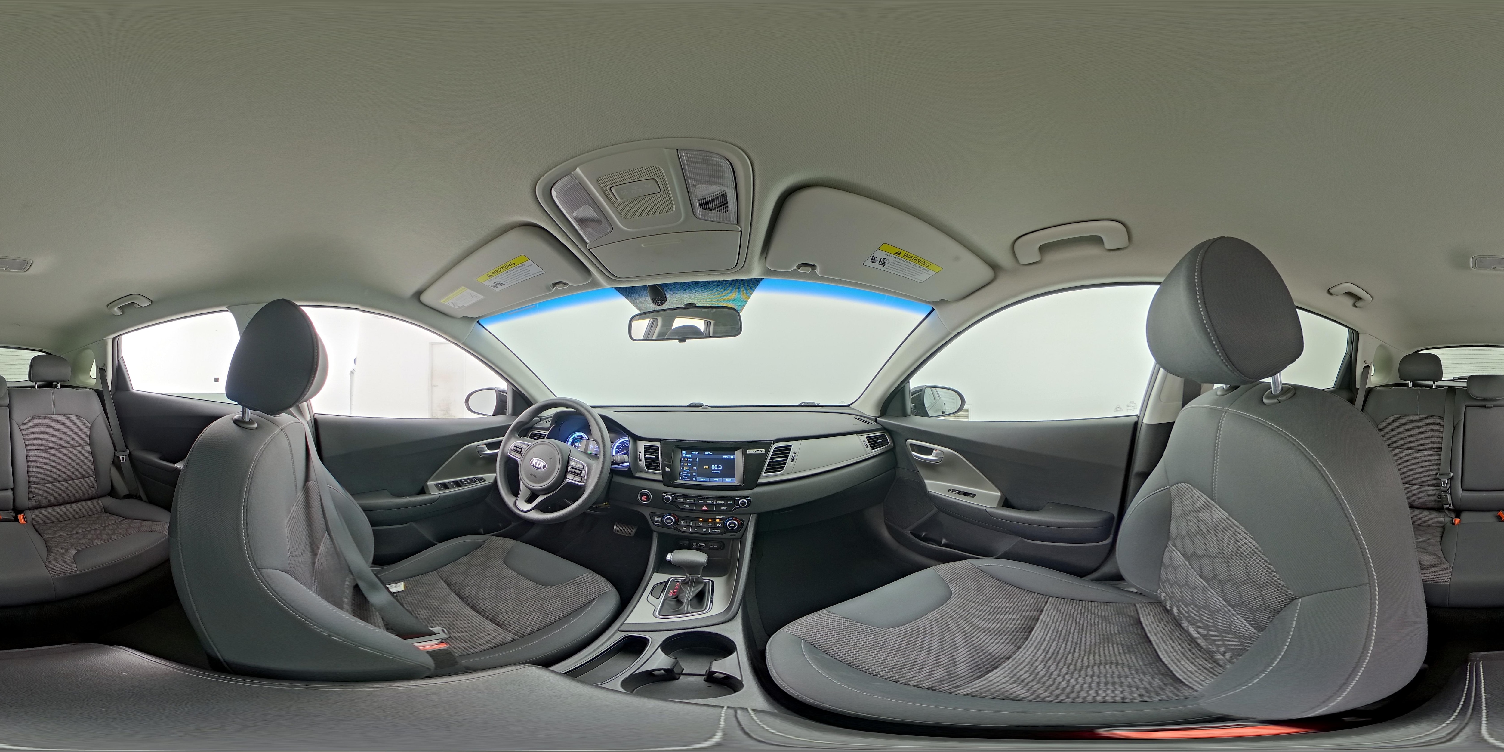 2019 Kia Niro LX - Photo 24