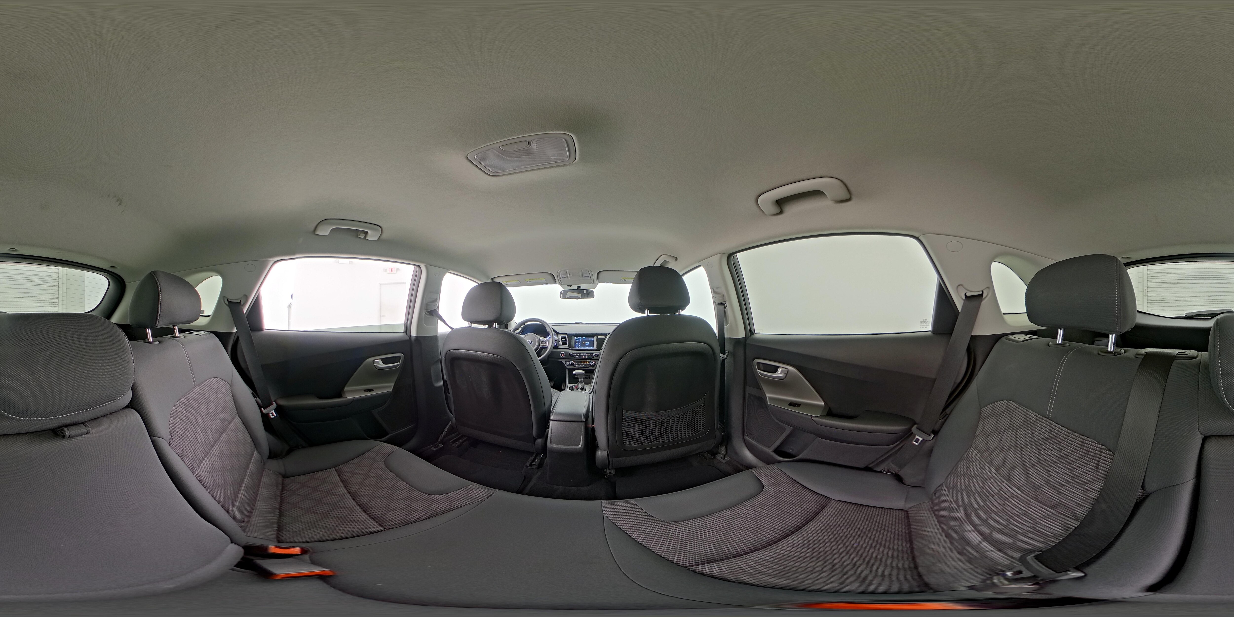 2019 Kia Niro LX - Photo 25
