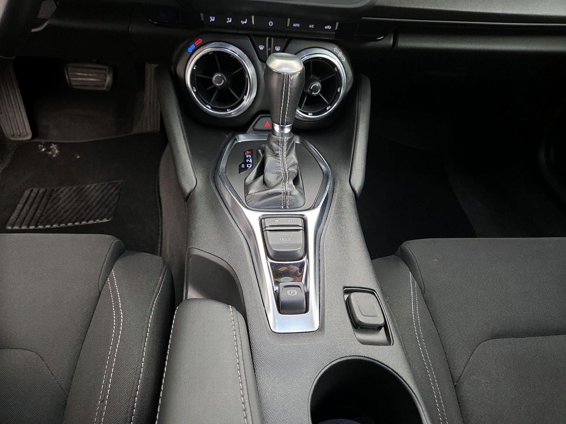 Thumbnail: 2022 Chevrolet Camaro - 16