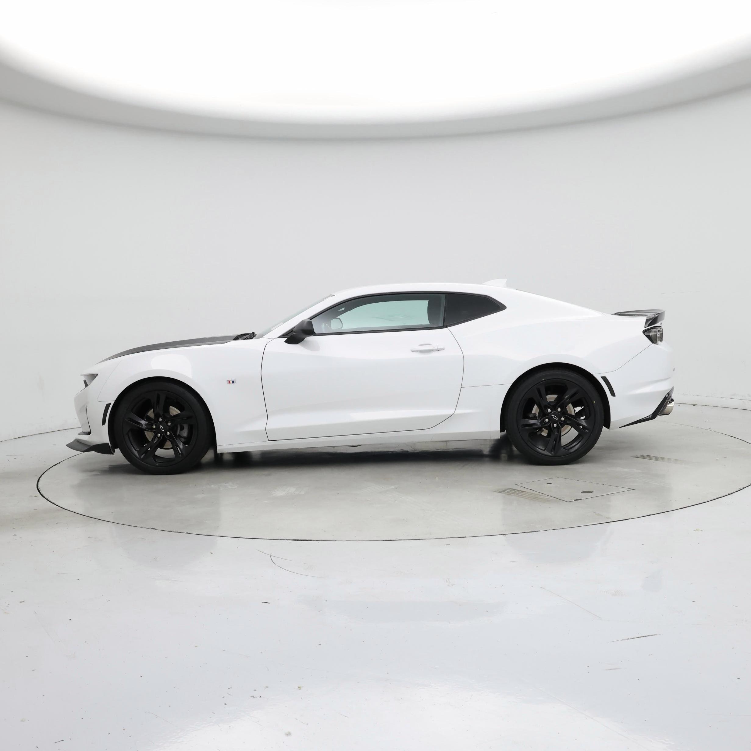 Thumbnail: 2022 Chevrolet Camaro - 3