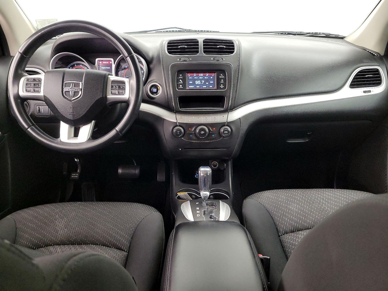 2018 Dodge Journey SE - Photo 10