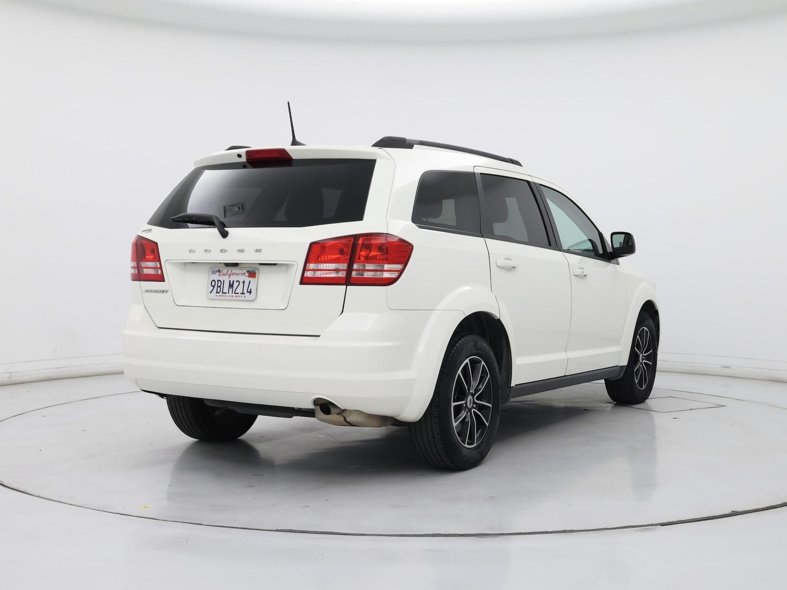2018 Dodge Journey SE - Photo 9