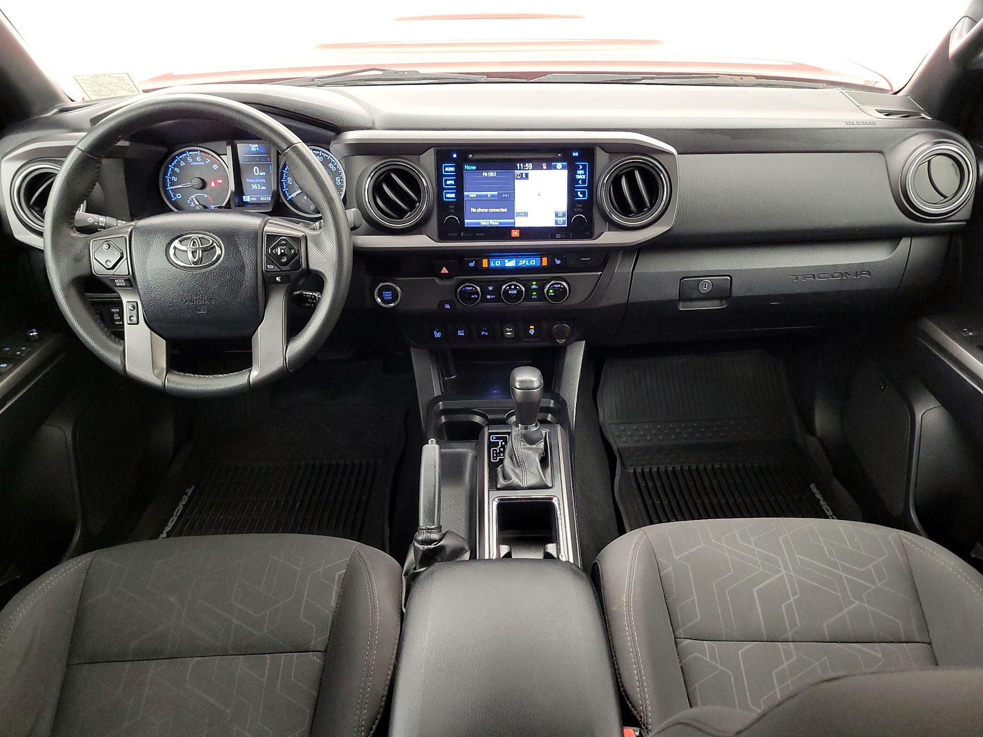 Thumbnail: 2017 Toyota Tacoma - 9