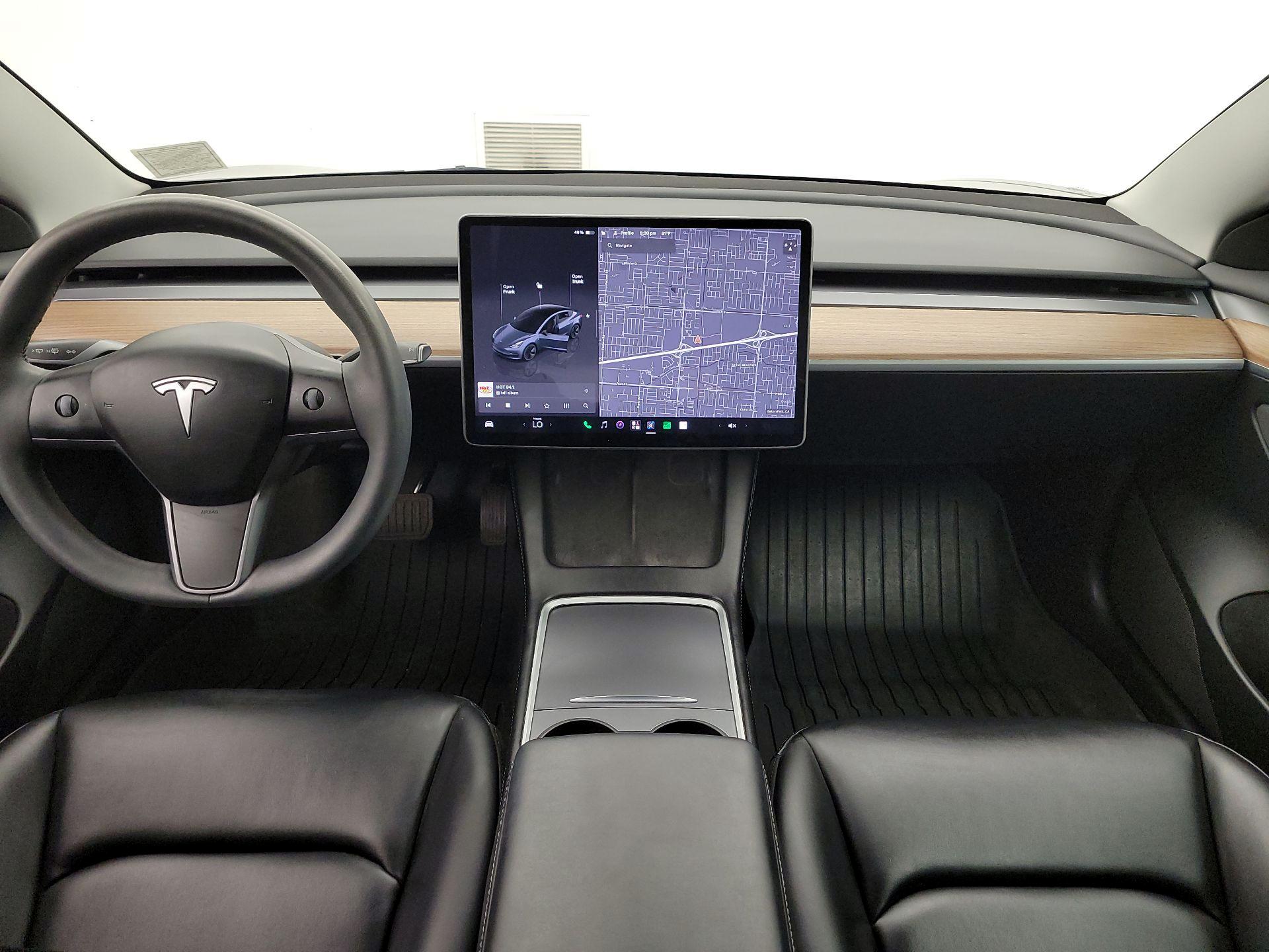 Thumbnail: 2023 Tesla Model 3 - 9
