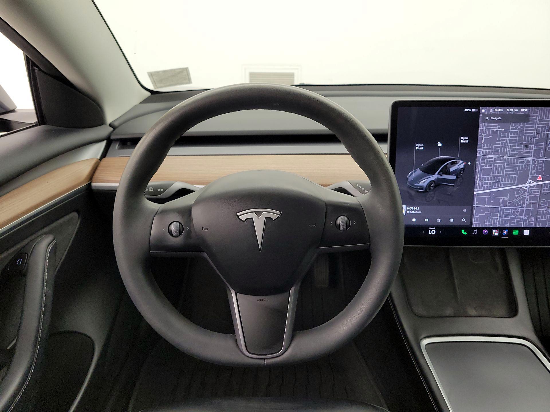 Thumbnail: 2023 Tesla Model 3 - 10