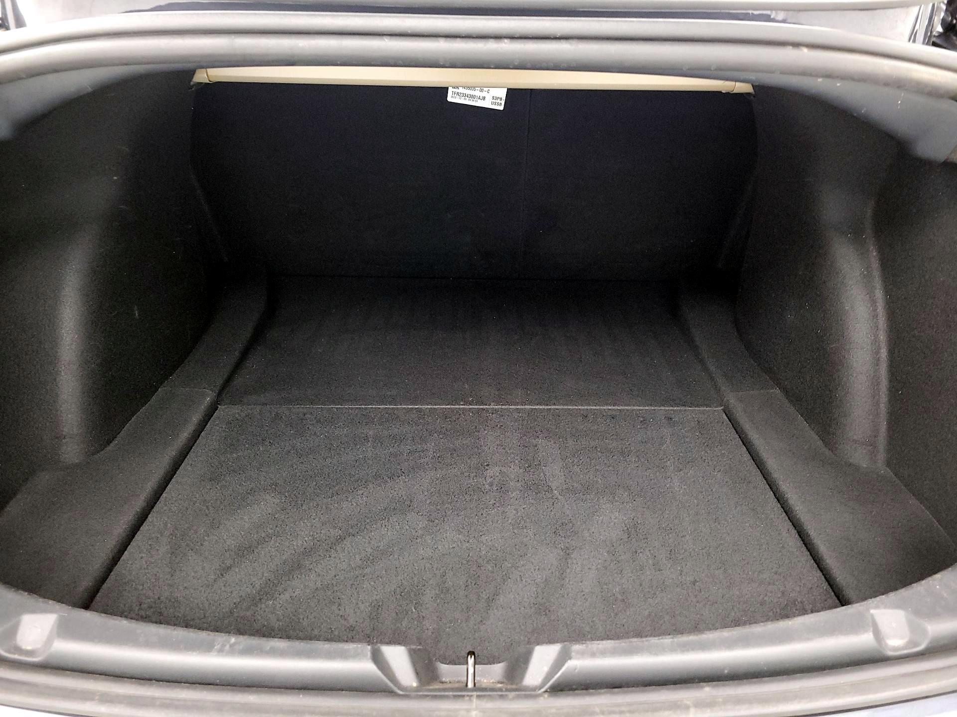Thumbnail: 2023 Tesla Model 3 - 20
