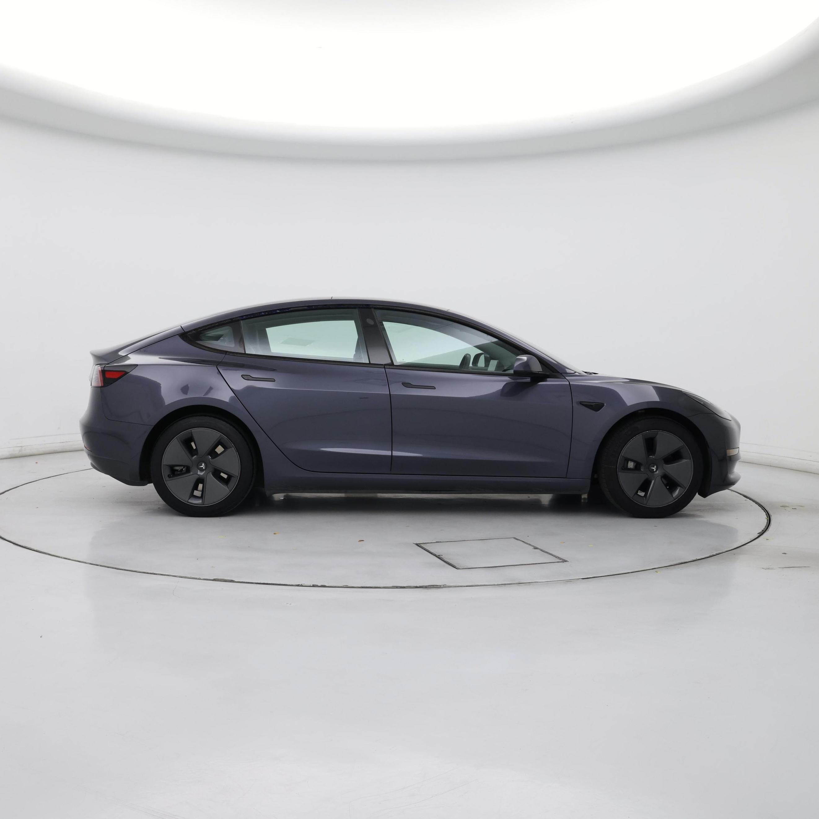 Thumbnail: 2023 Tesla Model 3 - 7