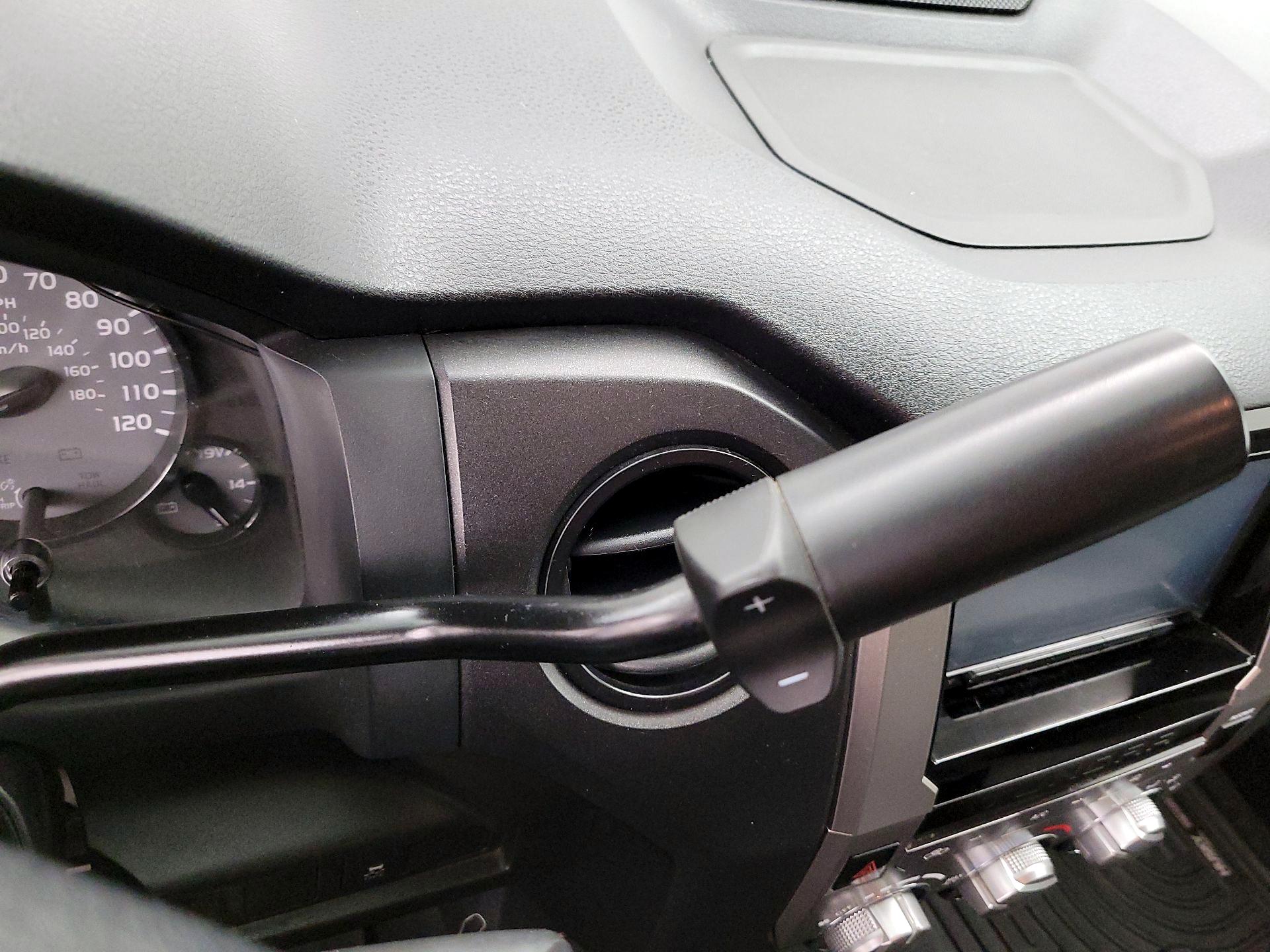 Thumbnail: 2014 Toyota Tundra - 17