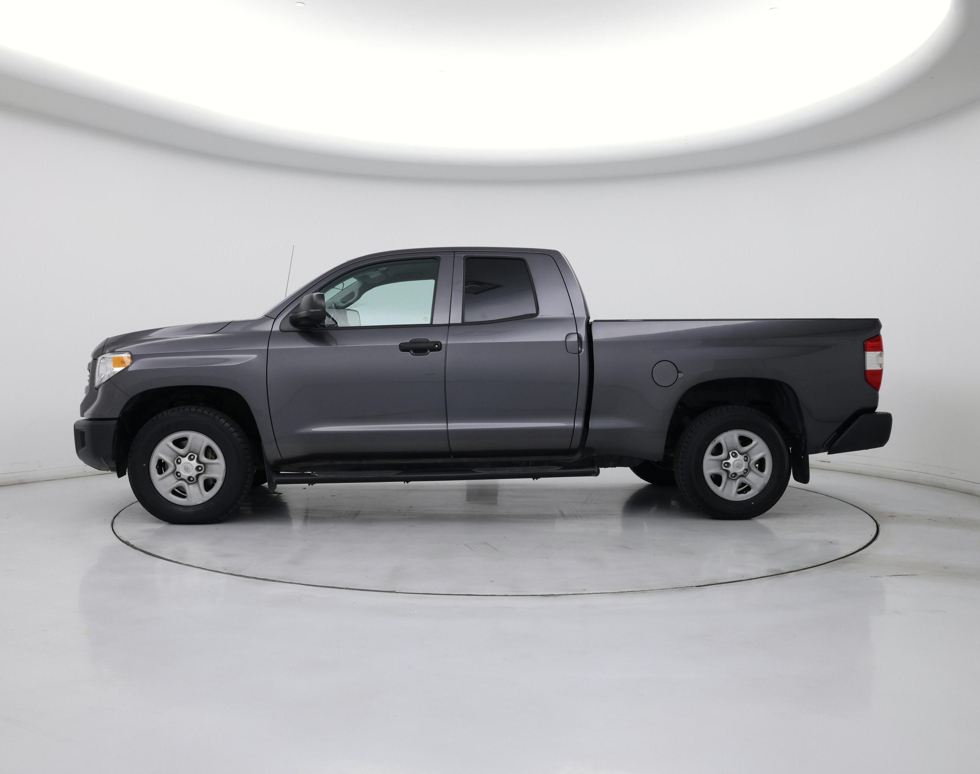 Thumbnail: 2014 Toyota Tundra - 3