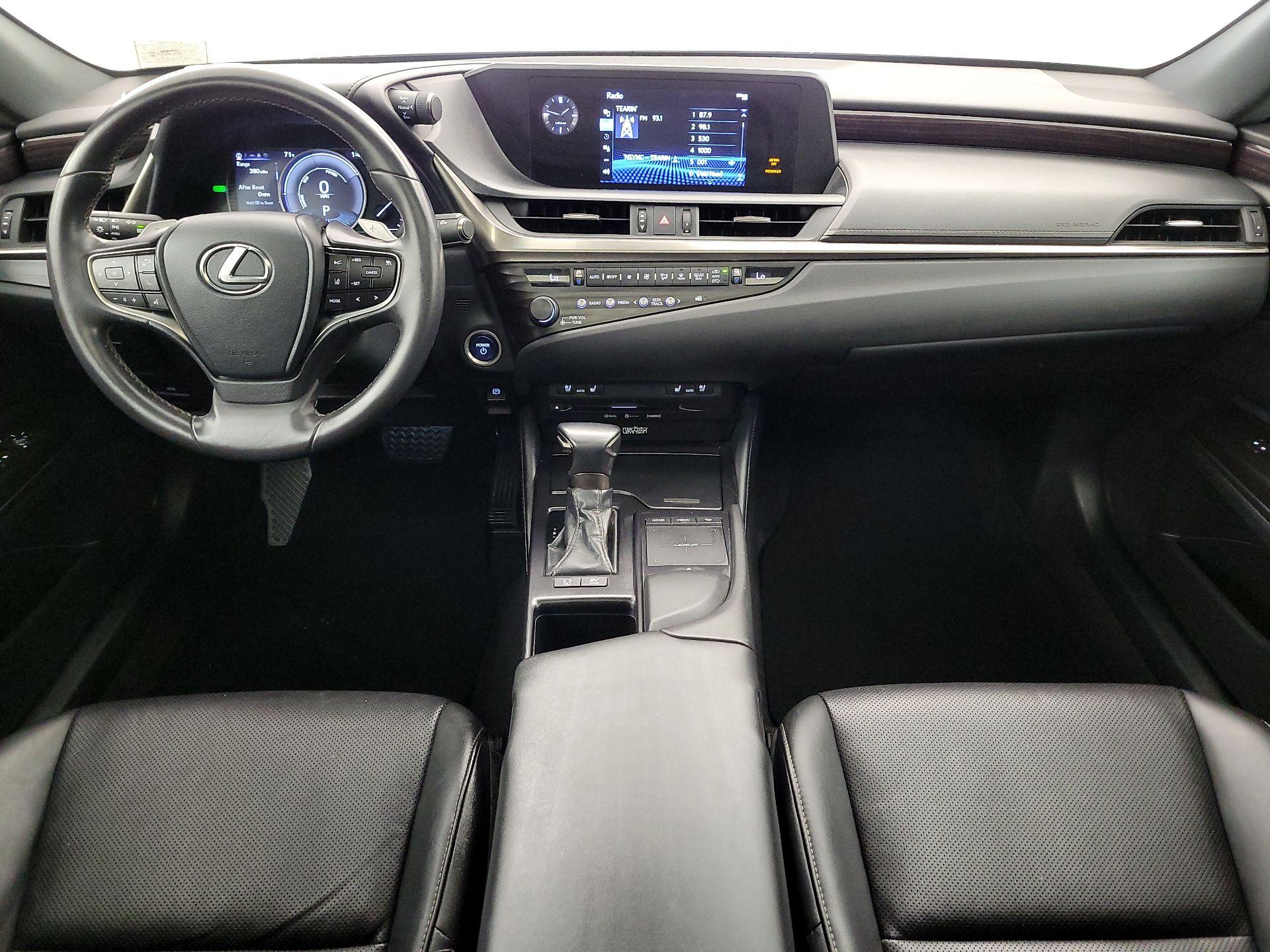 Thumbnail: 2019 Lexus ES - 9