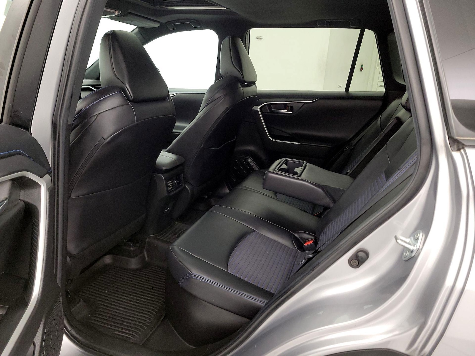 2022 Toyota RAV4 XSE - Photo 21