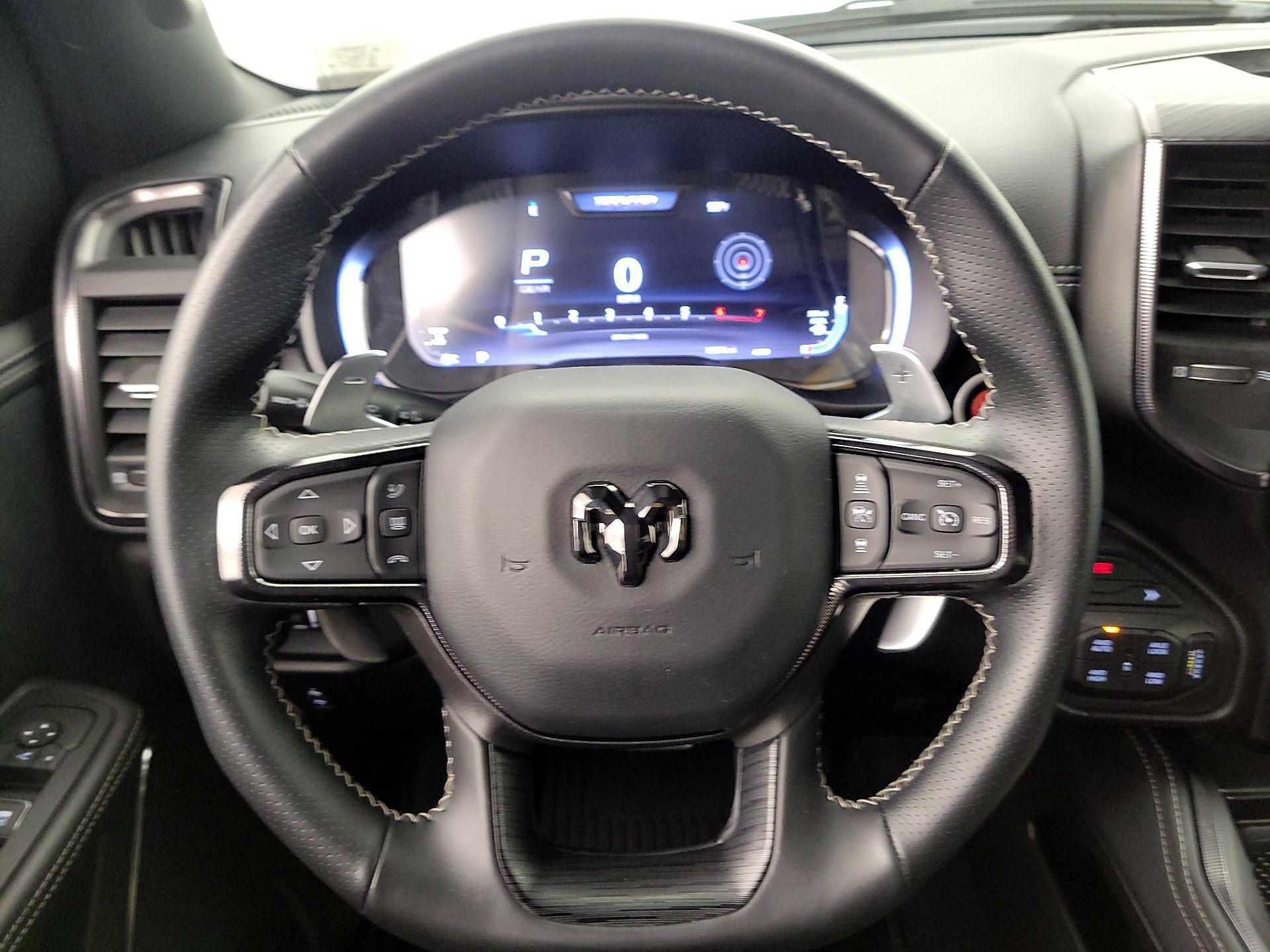 Thumbnail: 2025 RAM 1500 - 10