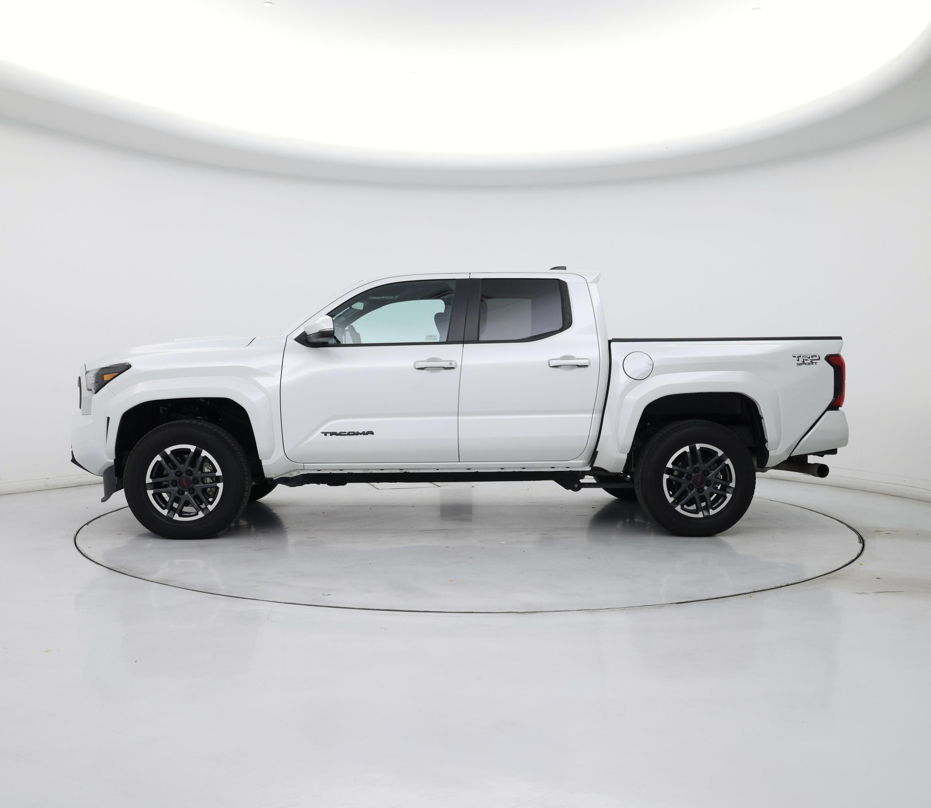 Thumbnail: 2024 Toyota Tacoma - 3