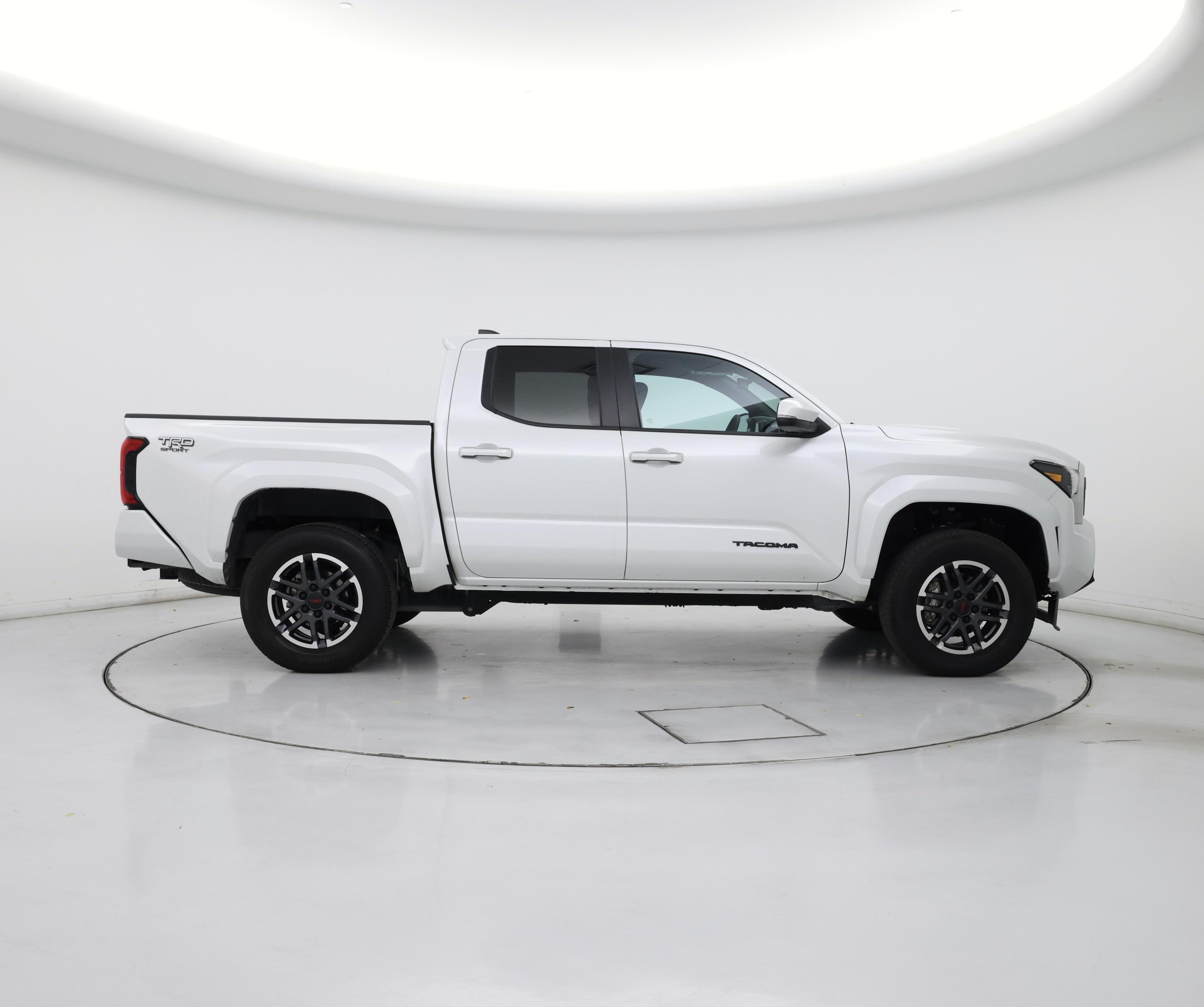 Thumbnail: 2024 Toyota Tacoma - 7