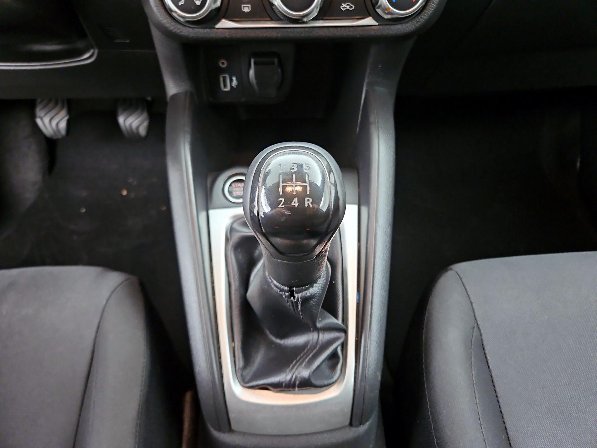 Thumbnail: 2021 Nissan Versa - 17