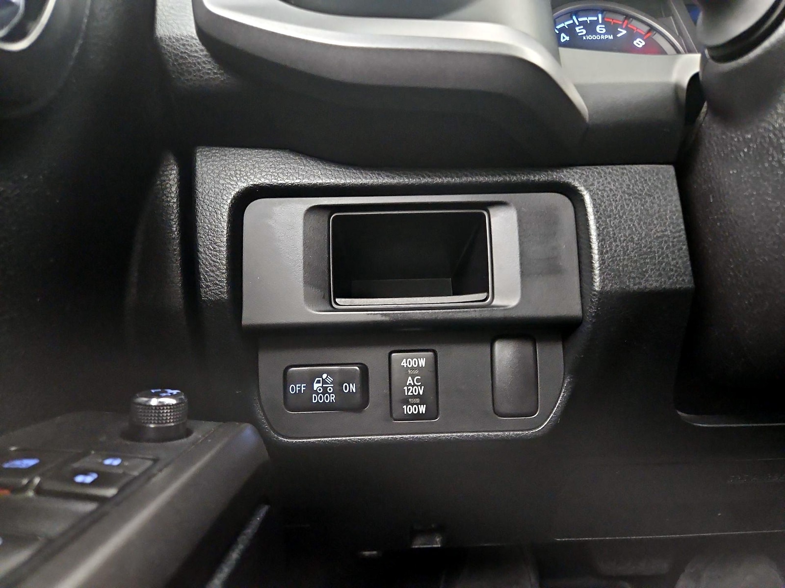 2016 Toyota Tacoma TRD Sport - Photo 14