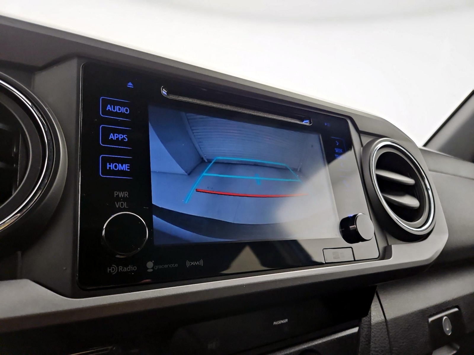 2016 Toyota Tacoma TRD Sport - Photo 15
