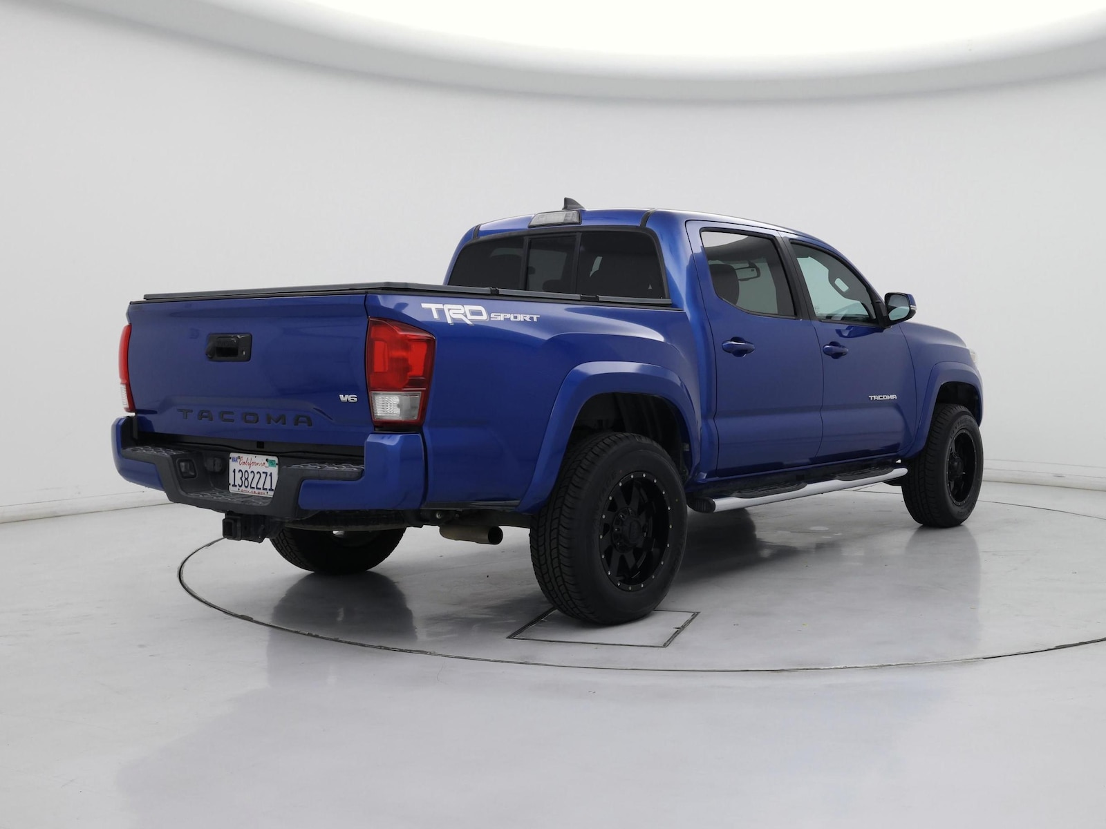 2016 Toyota Tacoma TRD Sport - Photo 9