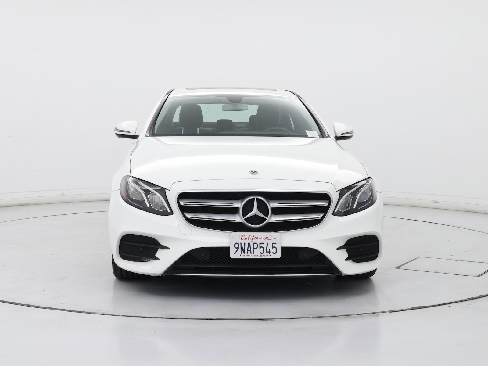 2019 Mercedes-Benz E-Class E300 - Photo 6