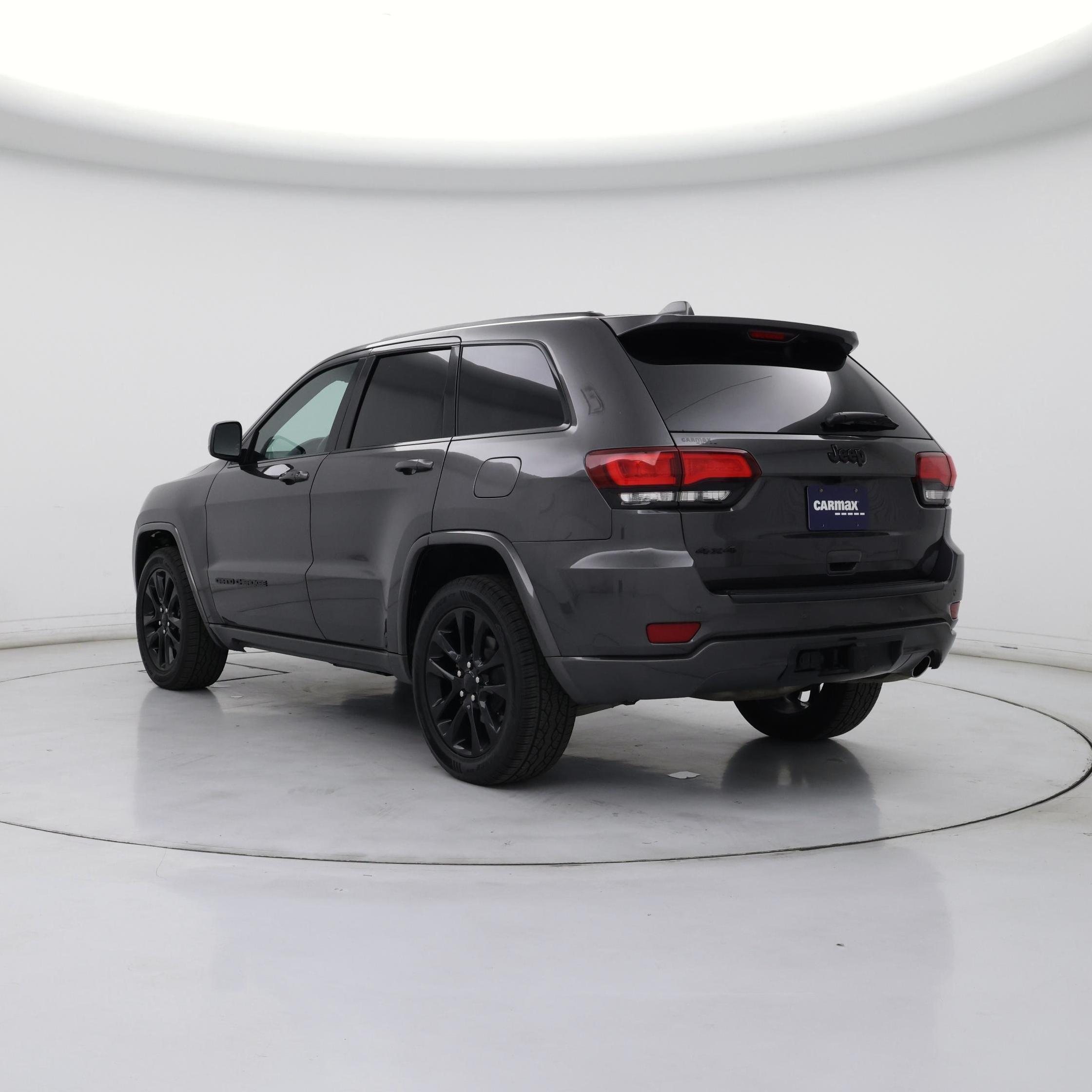 Thumbnail: 2020 Jeep Grand Cherokee - 2