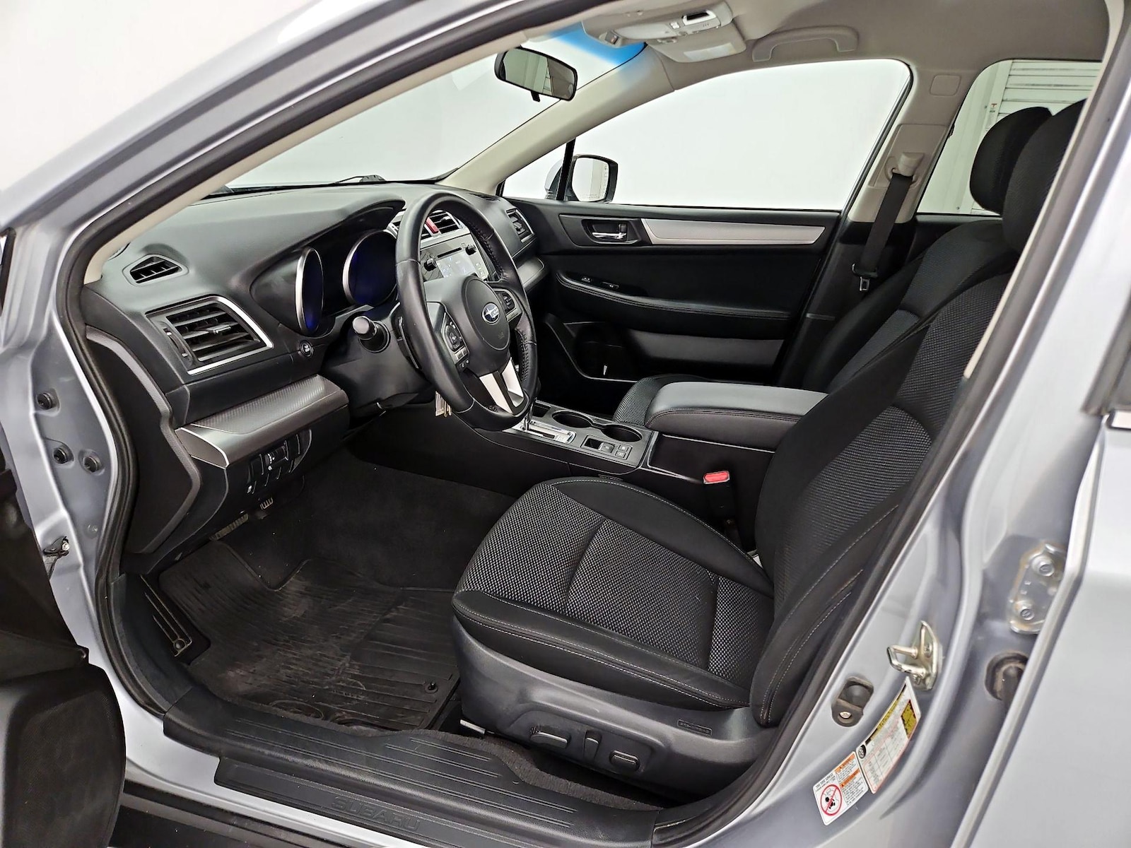 2017 Subaru Outback Premium - Photo 12