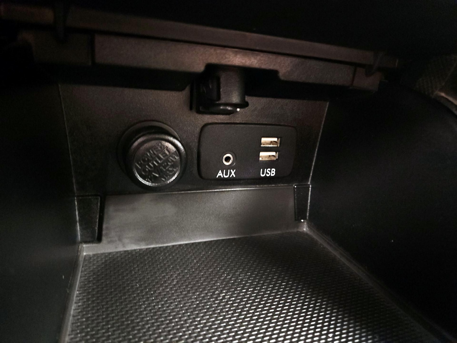 2017 Subaru Outback Premium - Photo 19