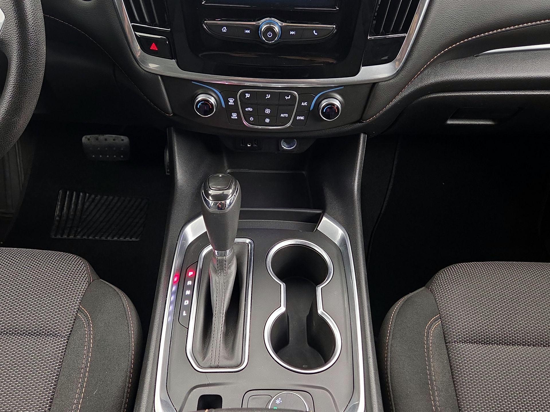 Thumbnail: 2019 Chevrolet Traverse - 17