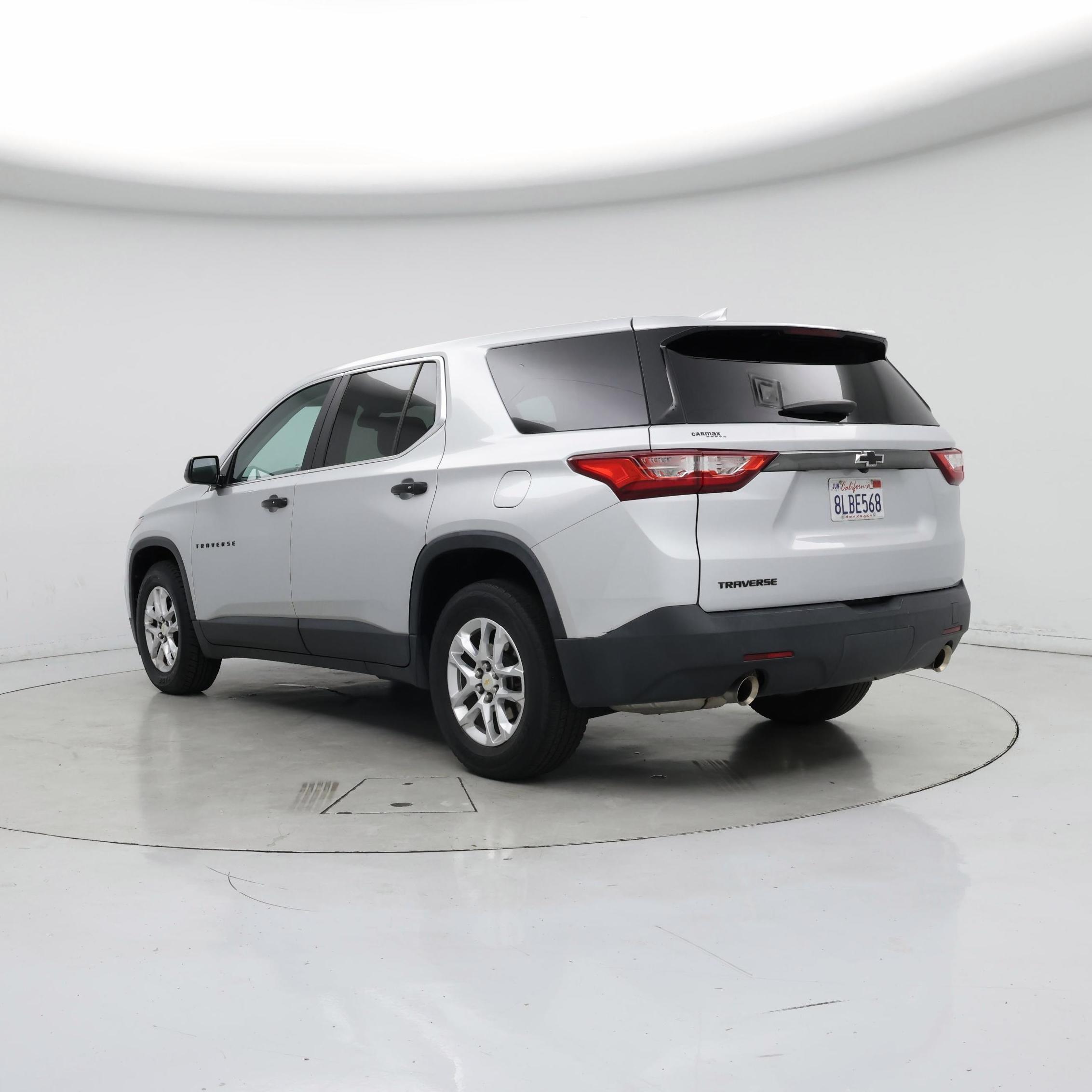 Thumbnail: 2019 Chevrolet Traverse - 2