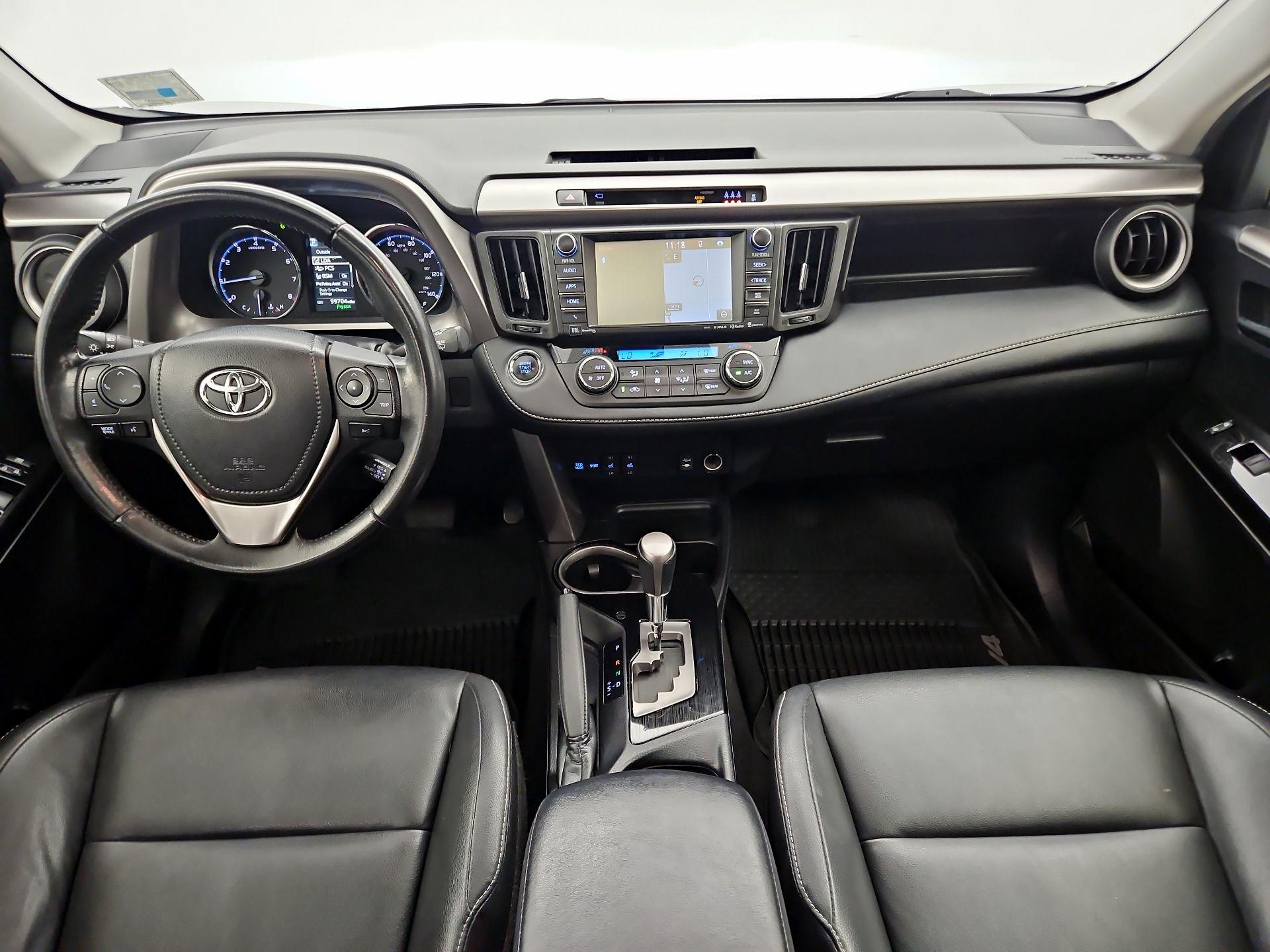 Thumbnail: 2018 Toyota RAV4 - 9