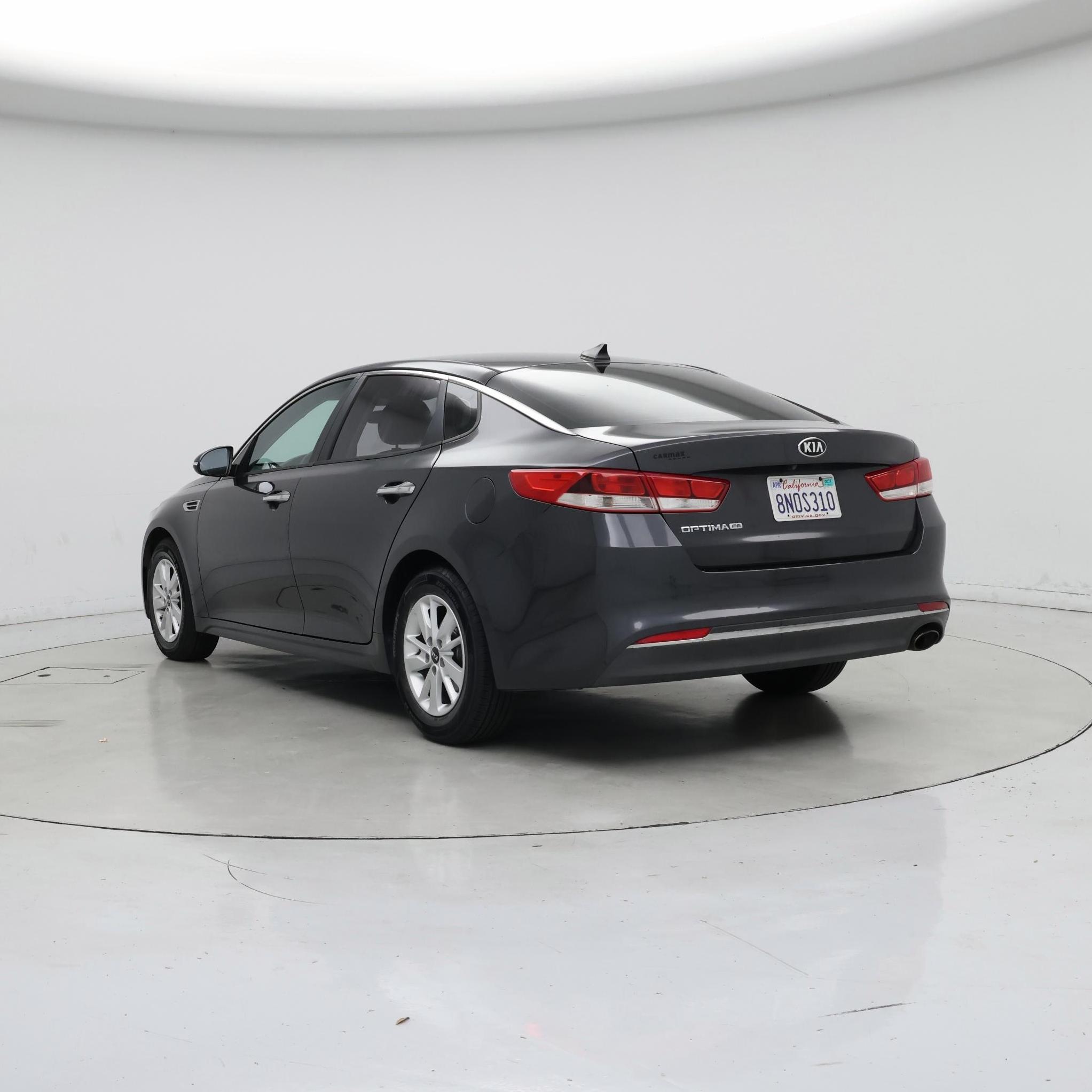 Thumbnail: 2017 Kia Optima - 2