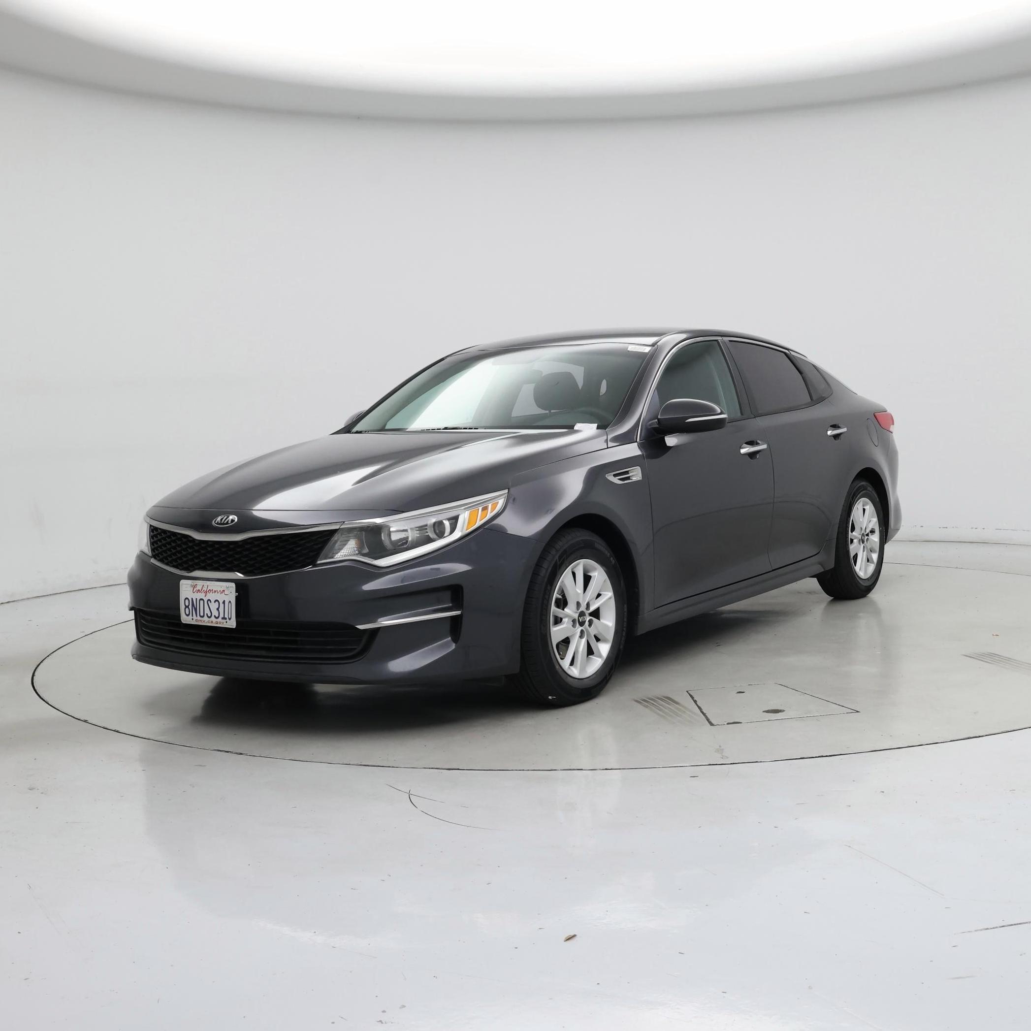 Thumbnail: 2017 Kia Optima - 4