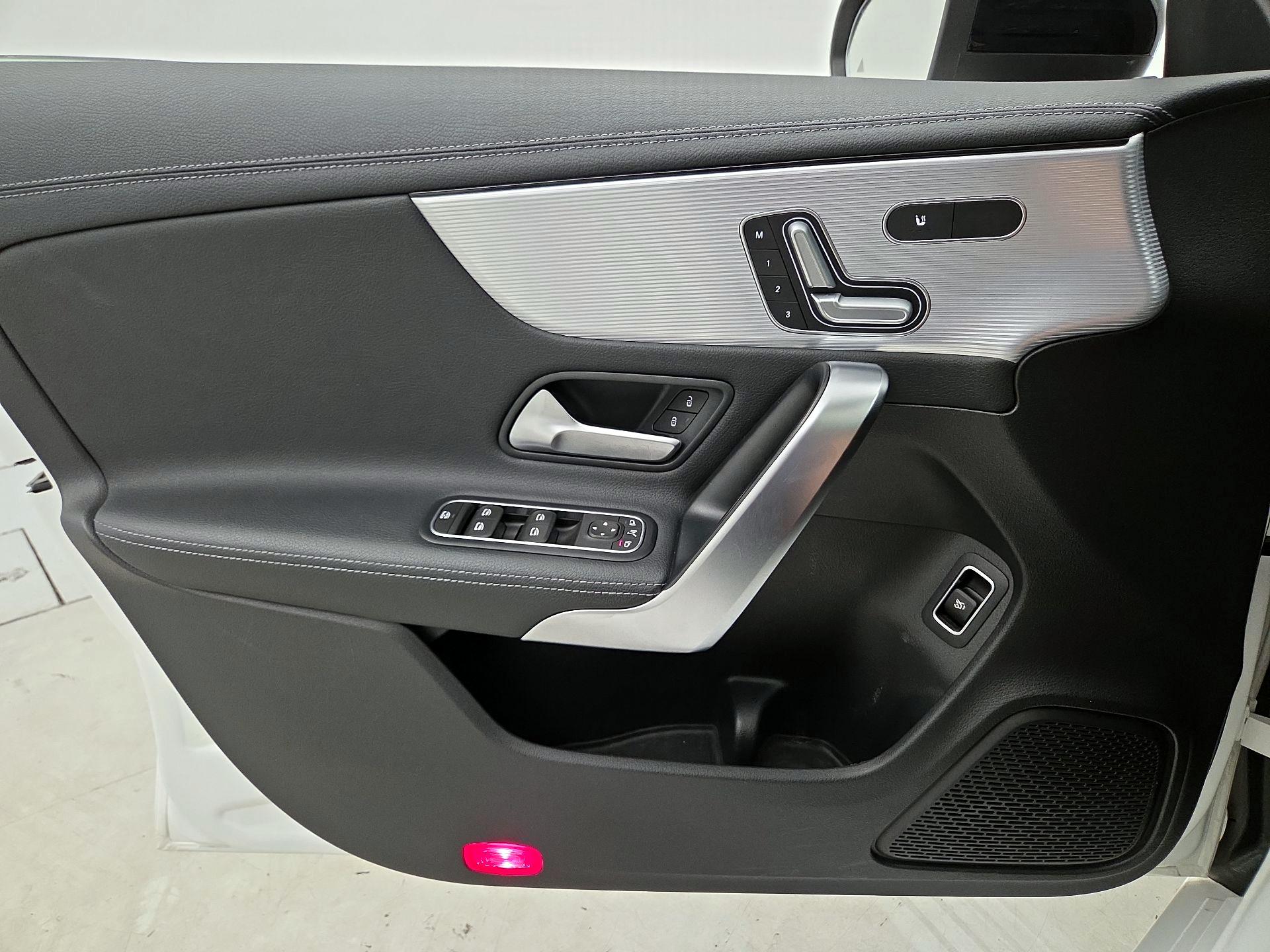 Thumbnail: 2020 Mercedes-Benz CLA - 12