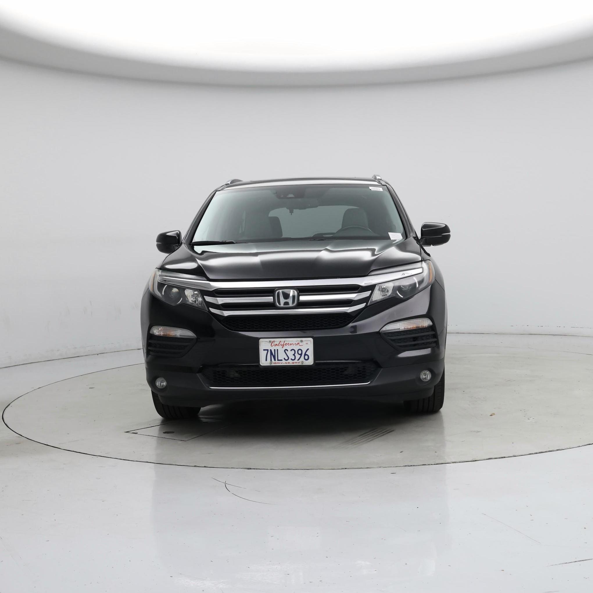 Thumbnail: 2016 Honda Pilot - 5