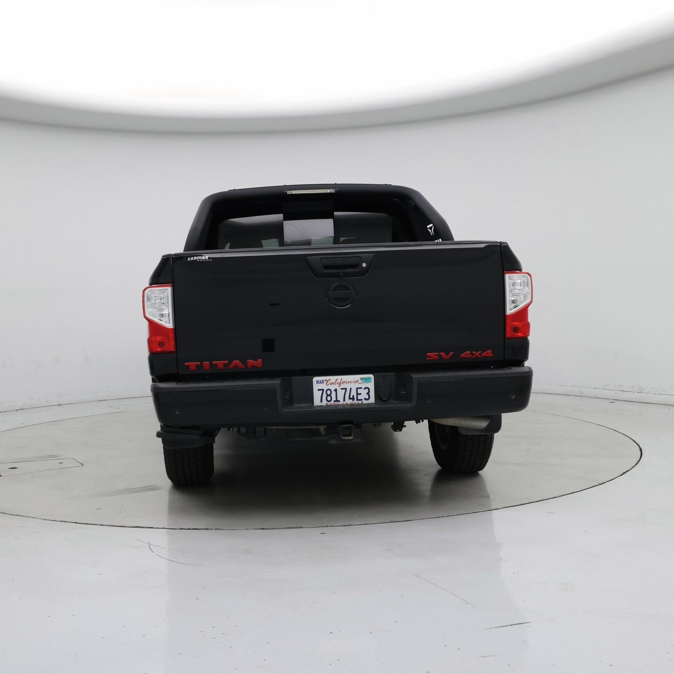 Thumbnail: 2020 Nissan Titan - 6
