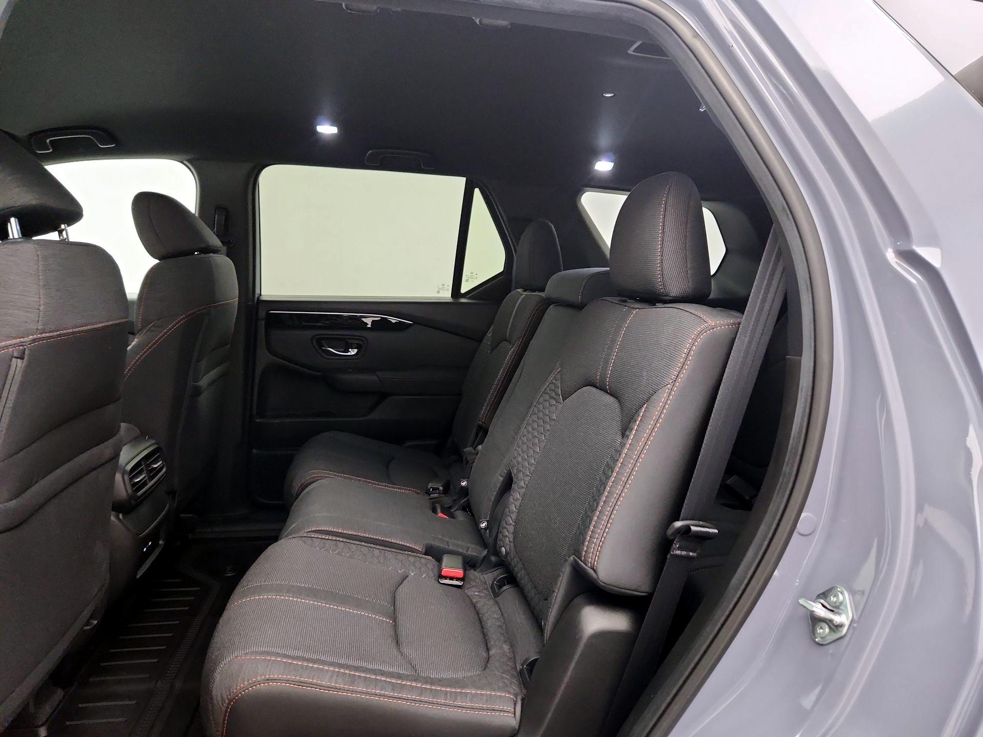 Thumbnail: 2025 Honda Pilot - 19