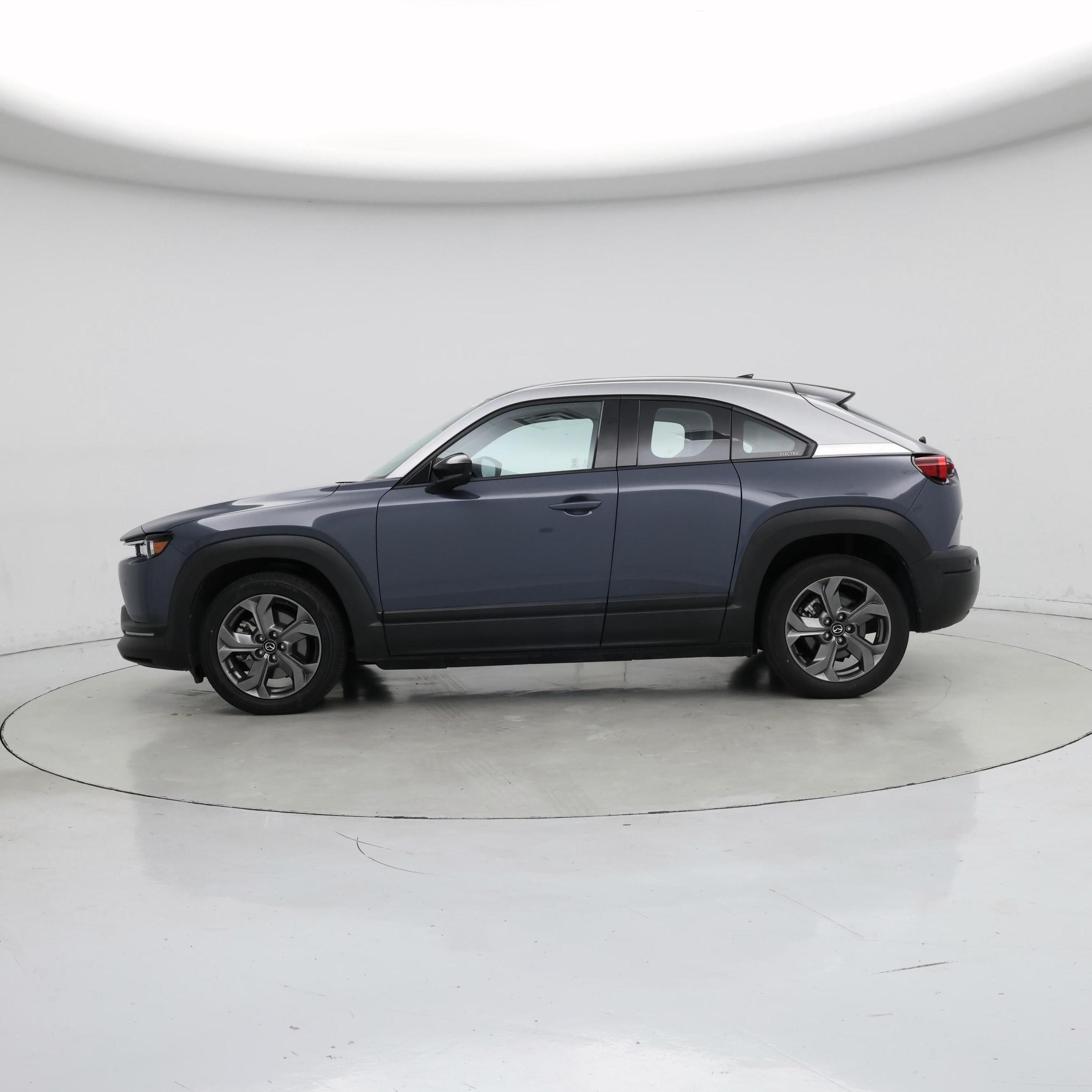 Thumbnail: 2022 Mazda MX-30 - 3