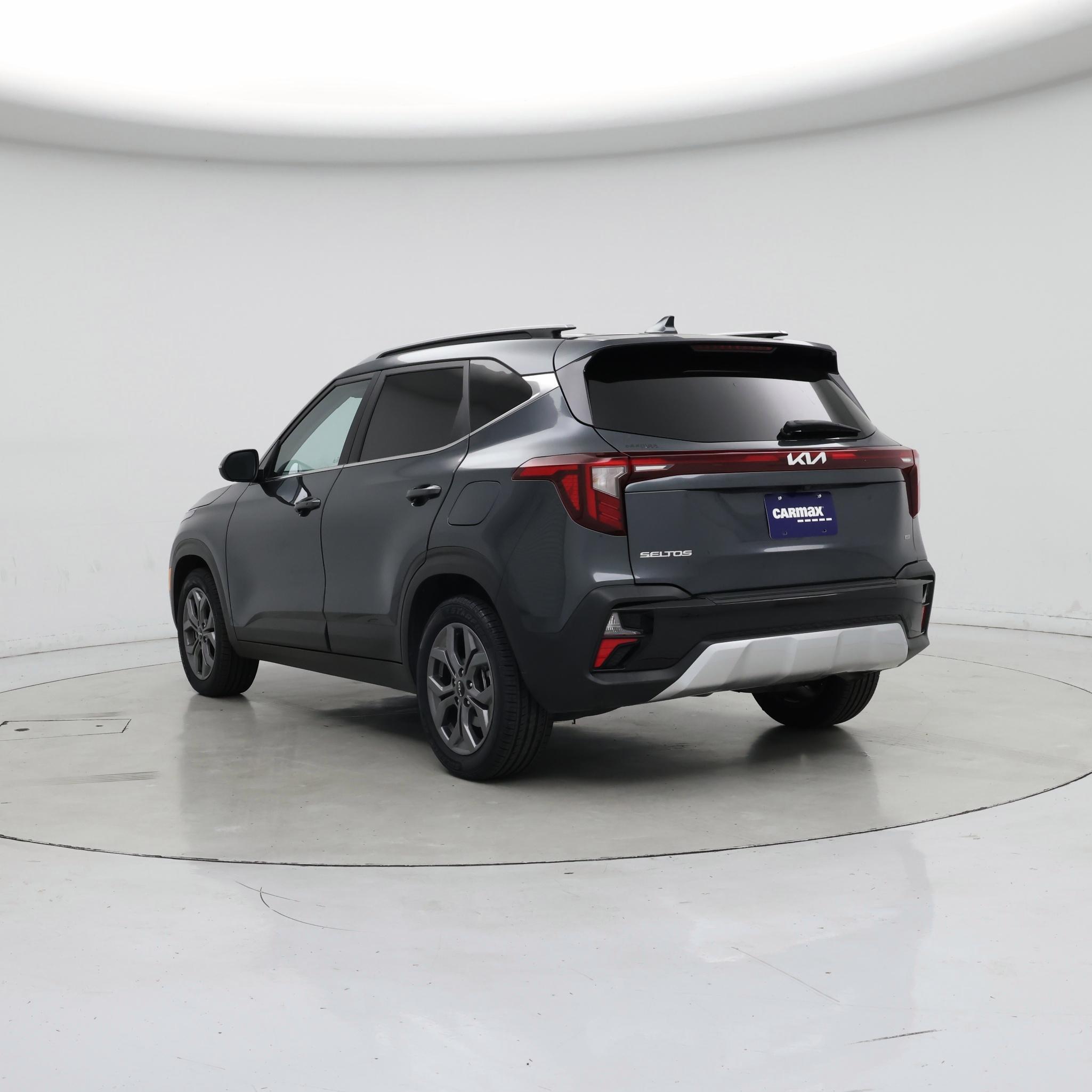 Thumbnail: 2024 Kia Seltos - 2