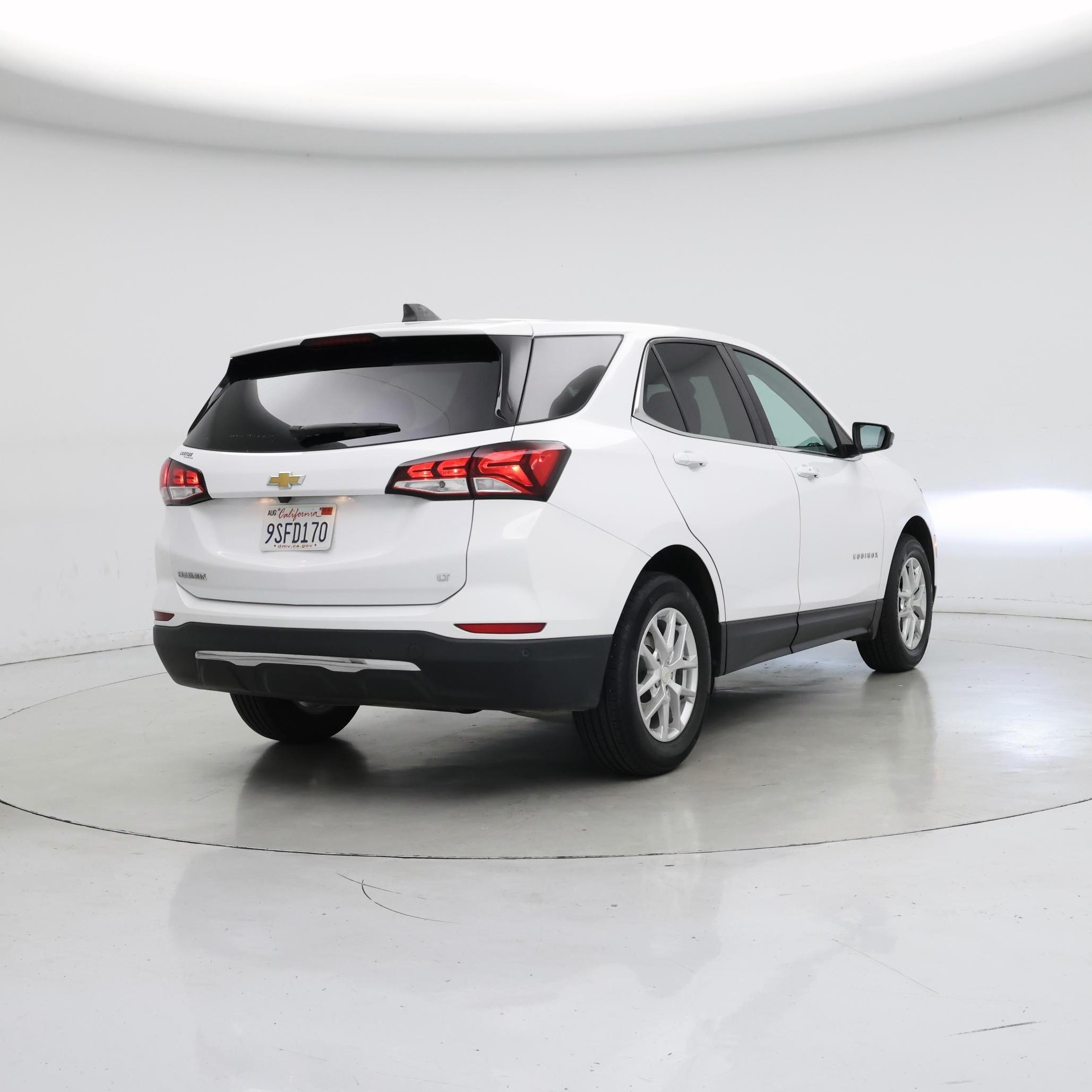 Thumbnail: 2022 Chevrolet Equinox - 8