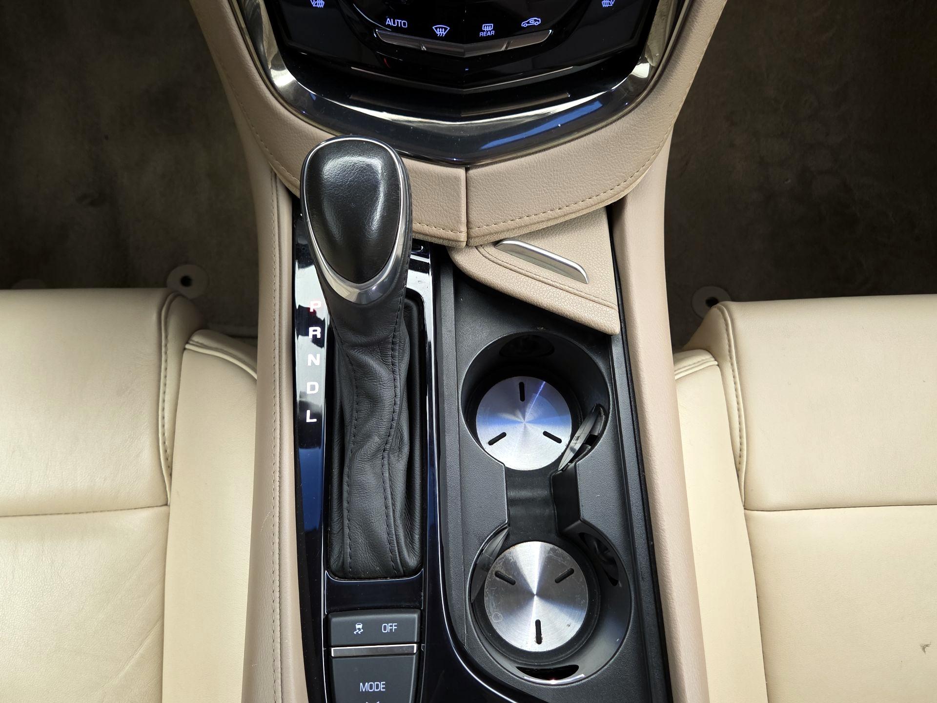 Thumbnail: 2016 Cadillac ELR - 18