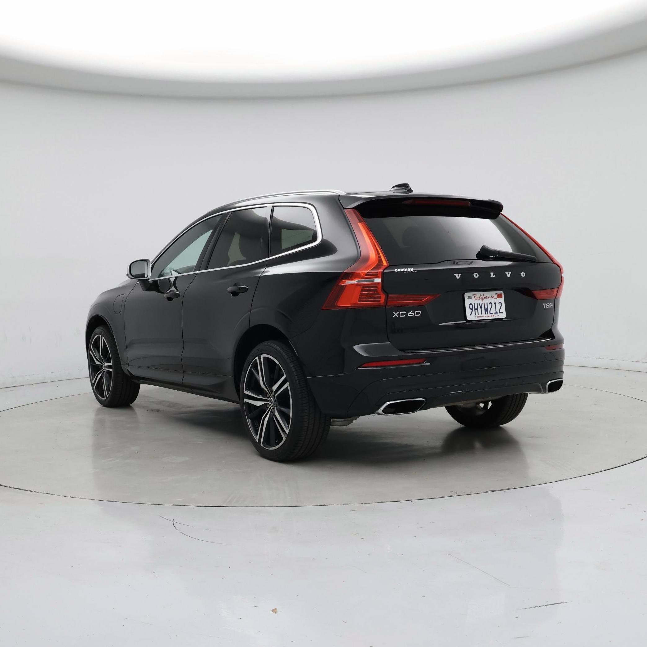 Thumbnail: 2019 Volvo XC60 - 2