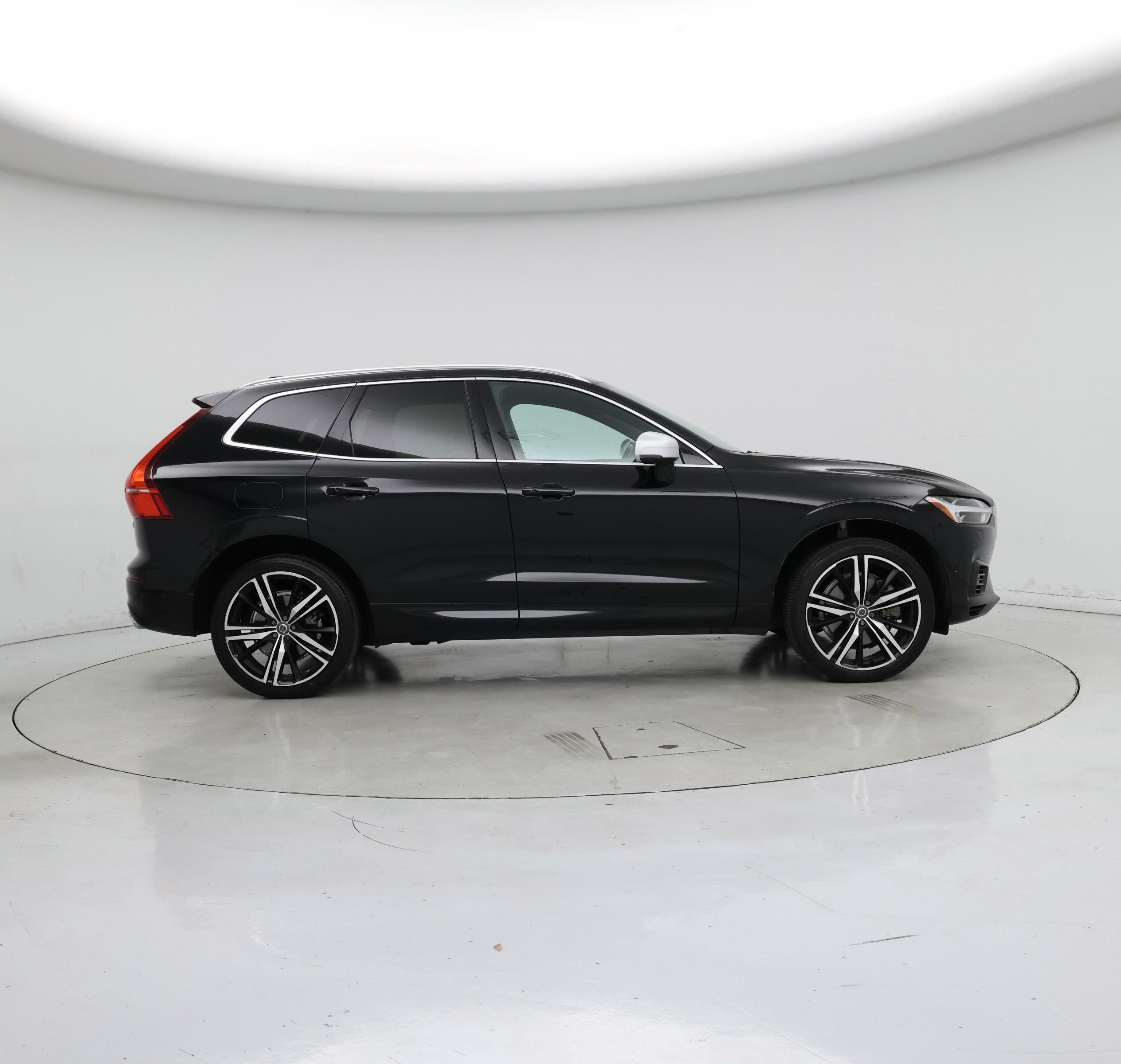 Thumbnail: 2019 Volvo XC60 - 7