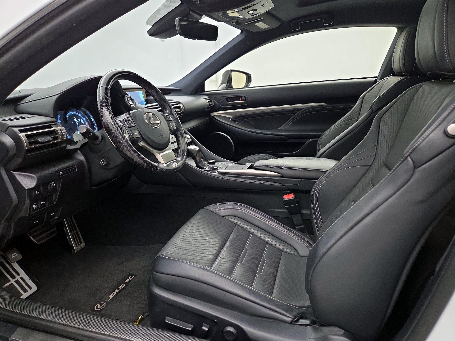 Thumbnail: 2020 Lexus RC - 11