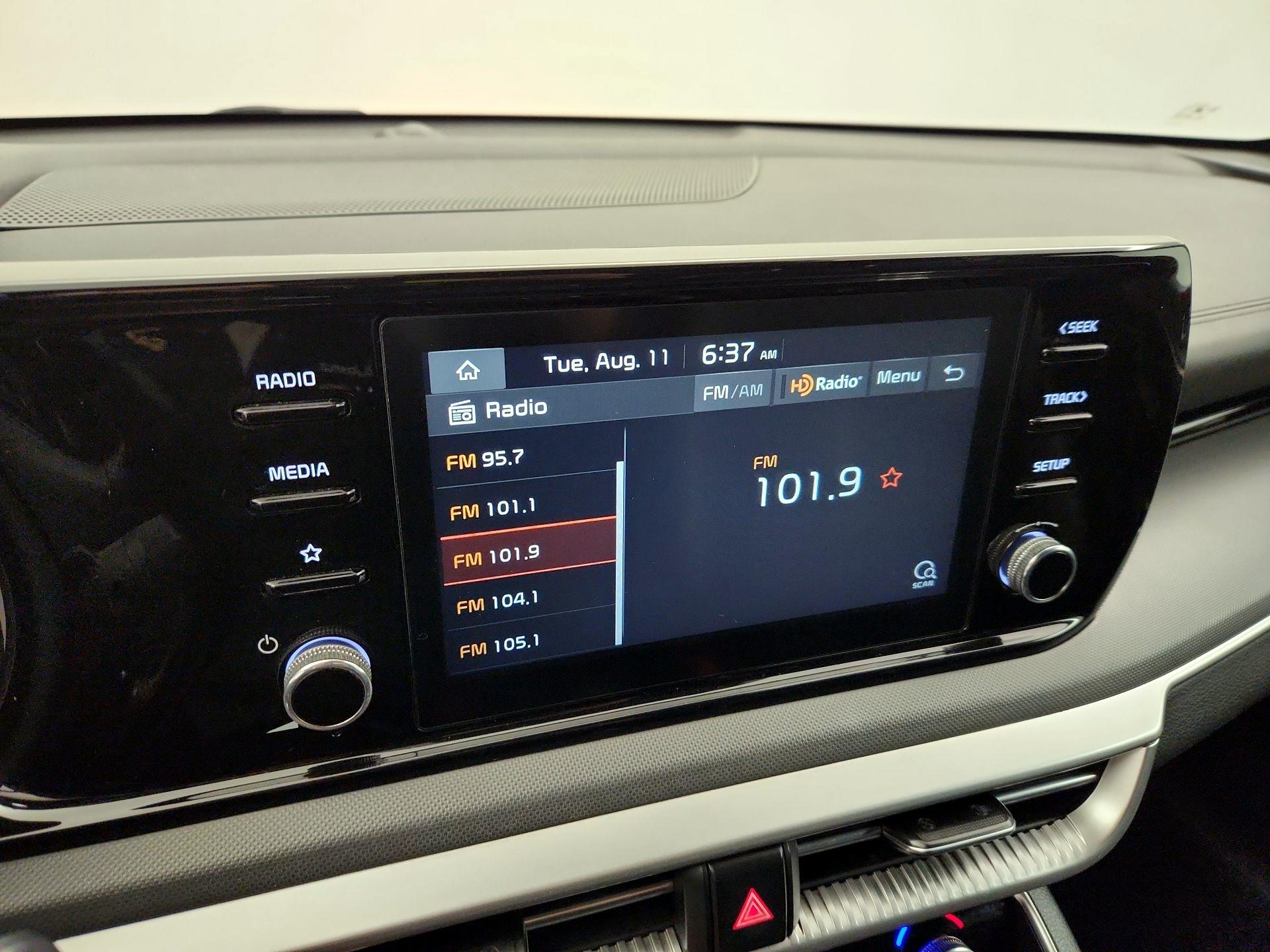 Thumbnail: 2021 Kia K5 - 15