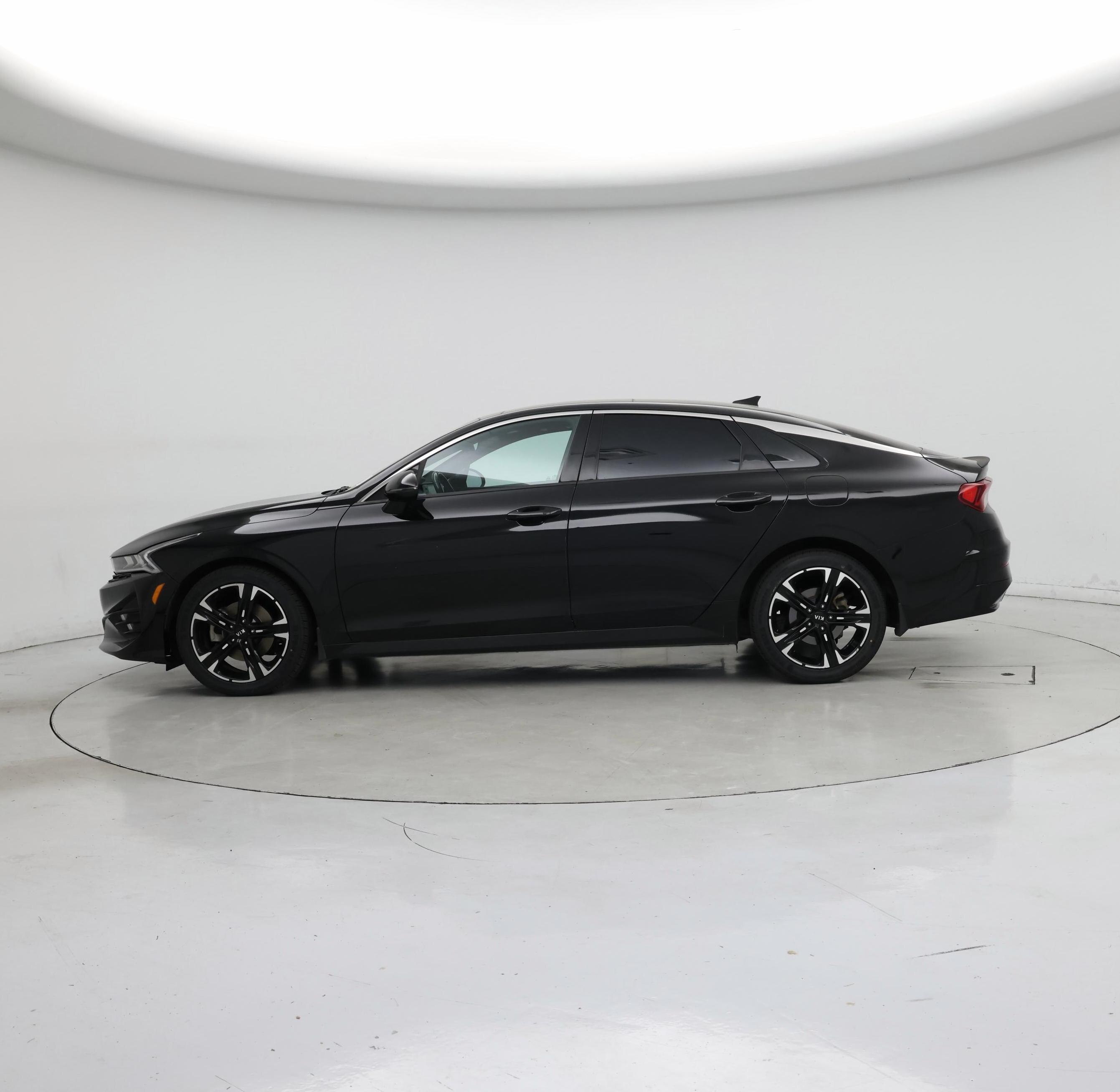 Thumbnail: 2021 Kia K5 - 3