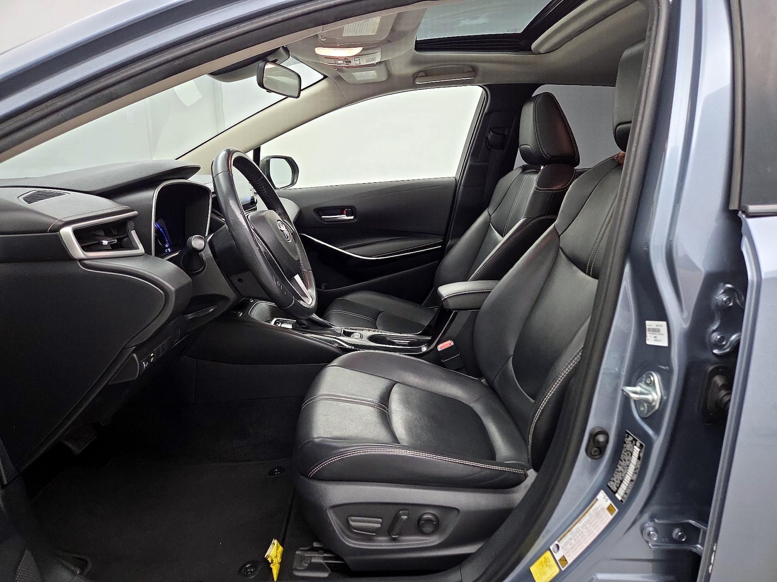 2020 Toyota Corolla XLE - Photo 12