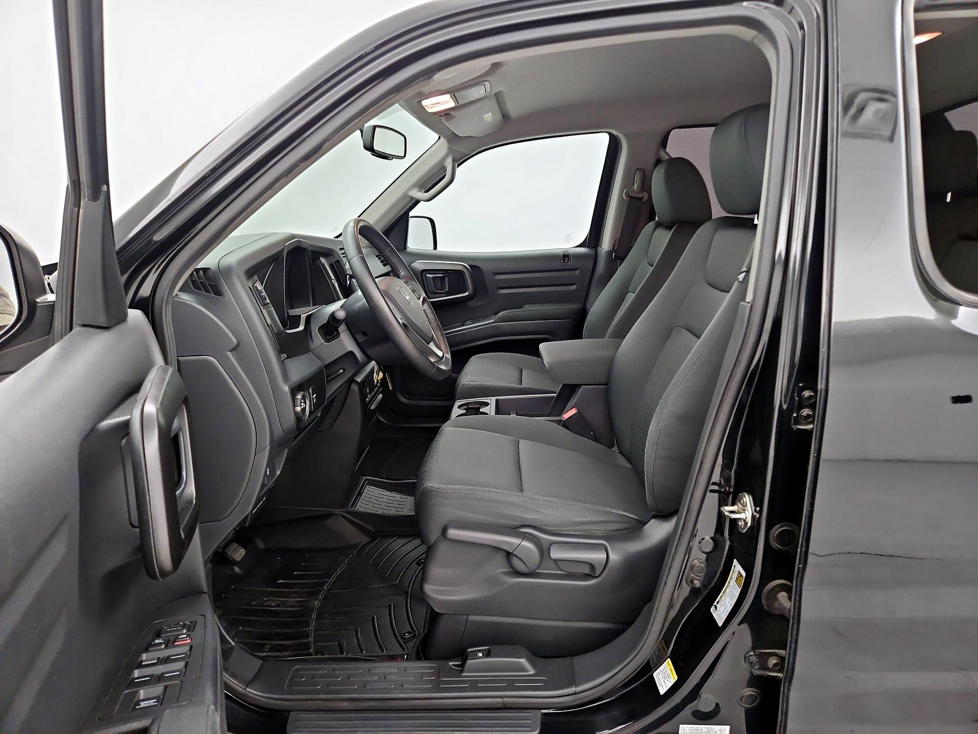 Thumbnail: 2014 Honda Ridgeline - 11