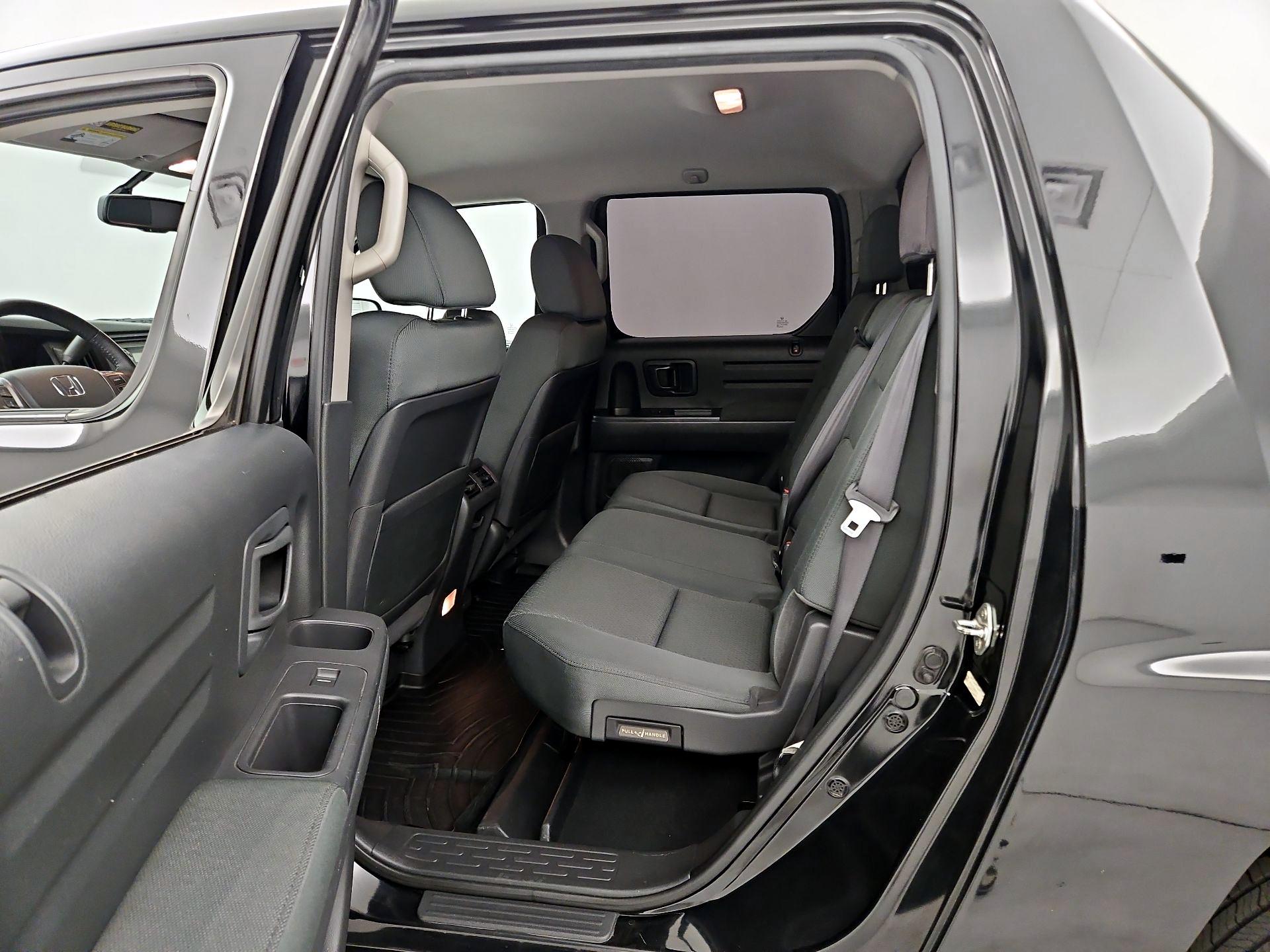 Thumbnail: 2014 Honda Ridgeline - 17
