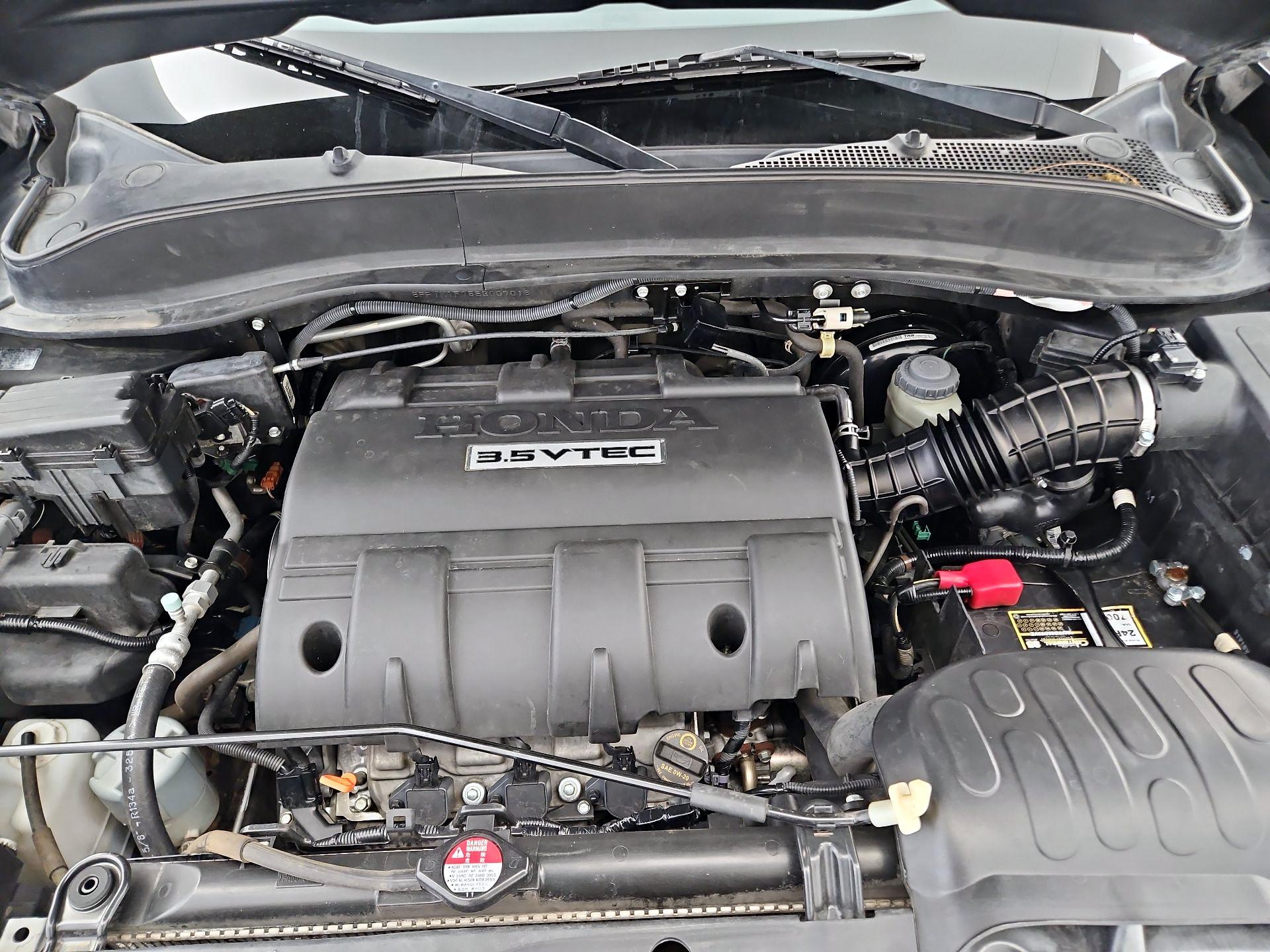 Thumbnail: 2014 Honda Ridgeline - 19