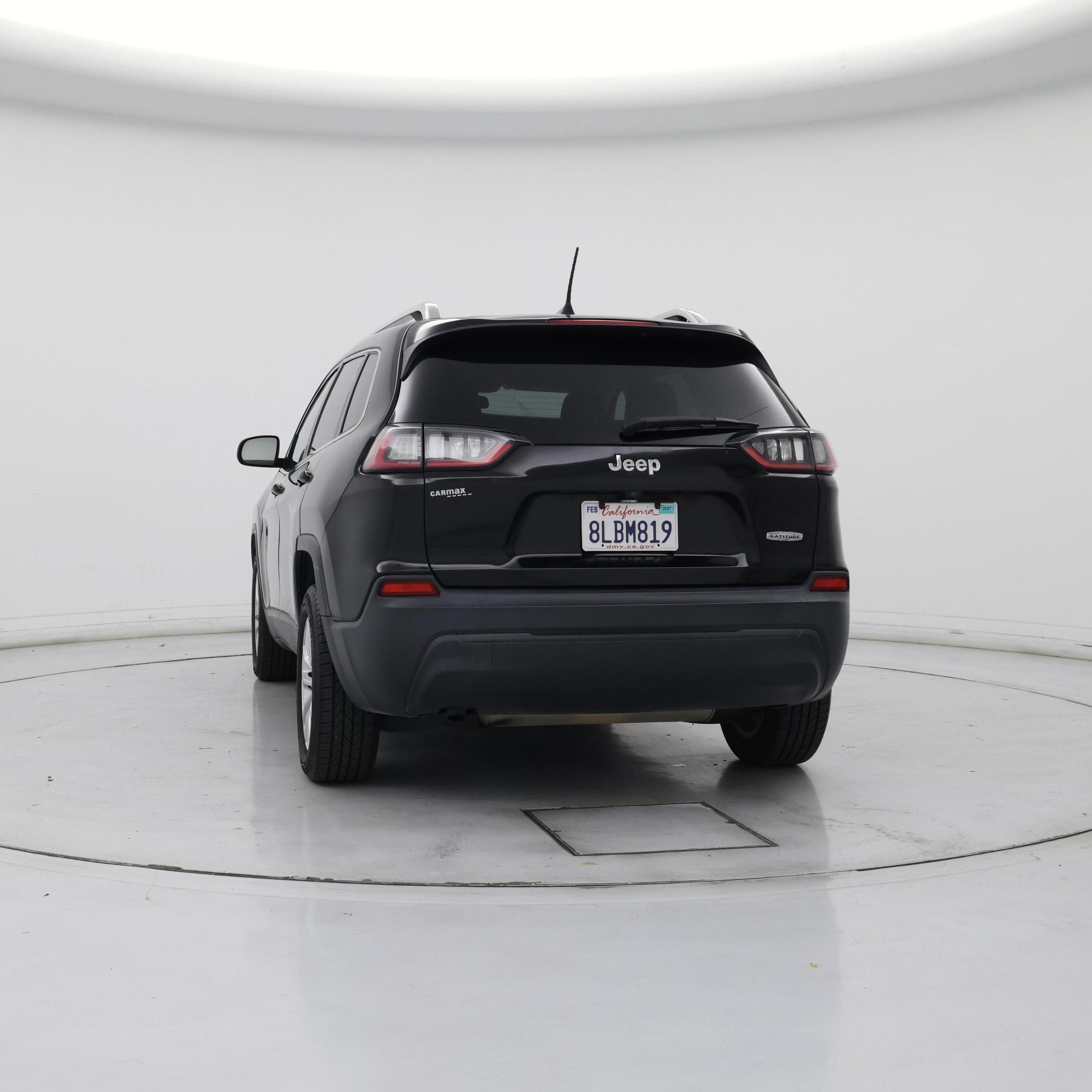 Thumbnail: 2019 Jeep Cherokee - 6